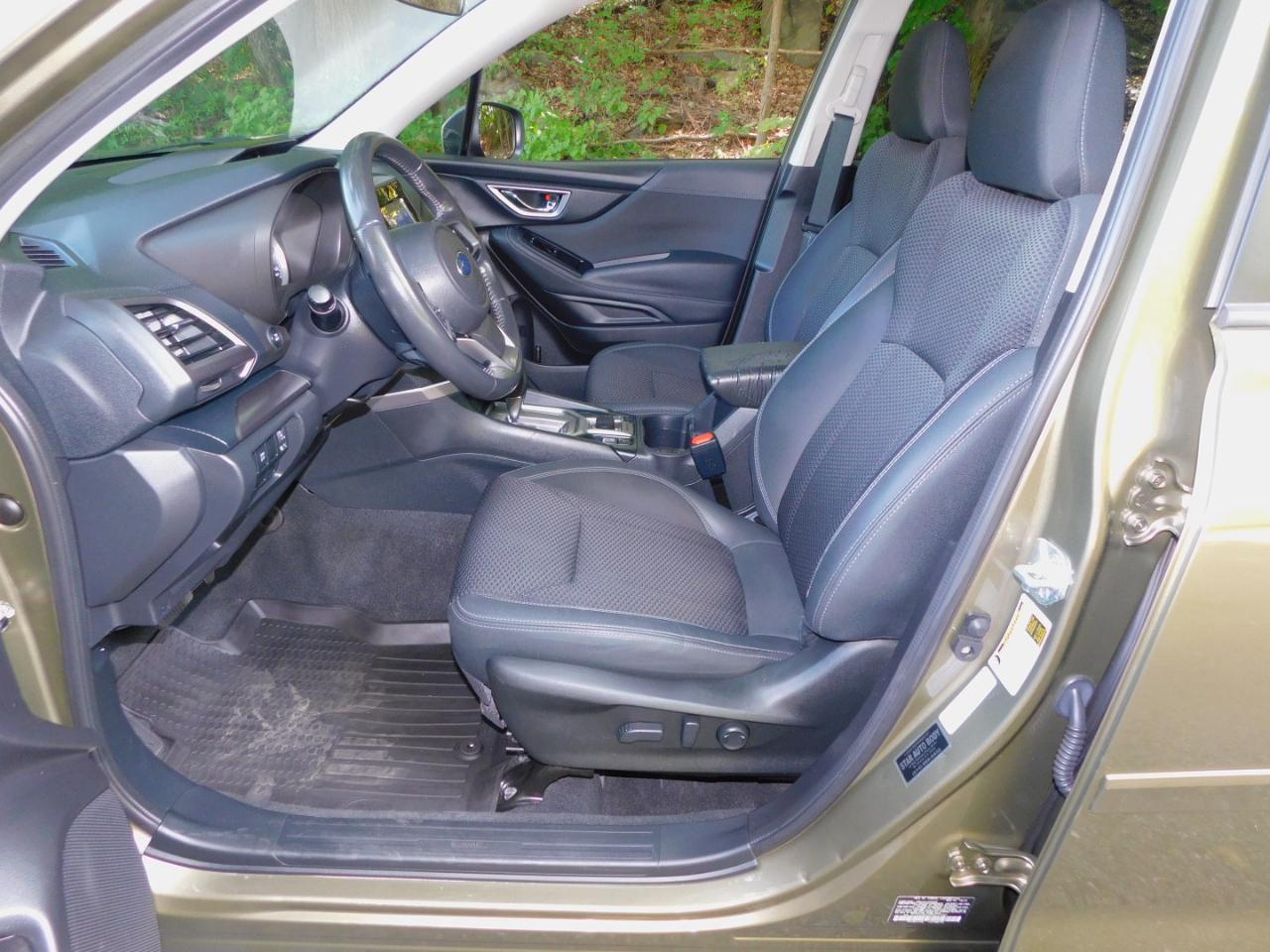 Subaru Forester Premium CVT 2023
