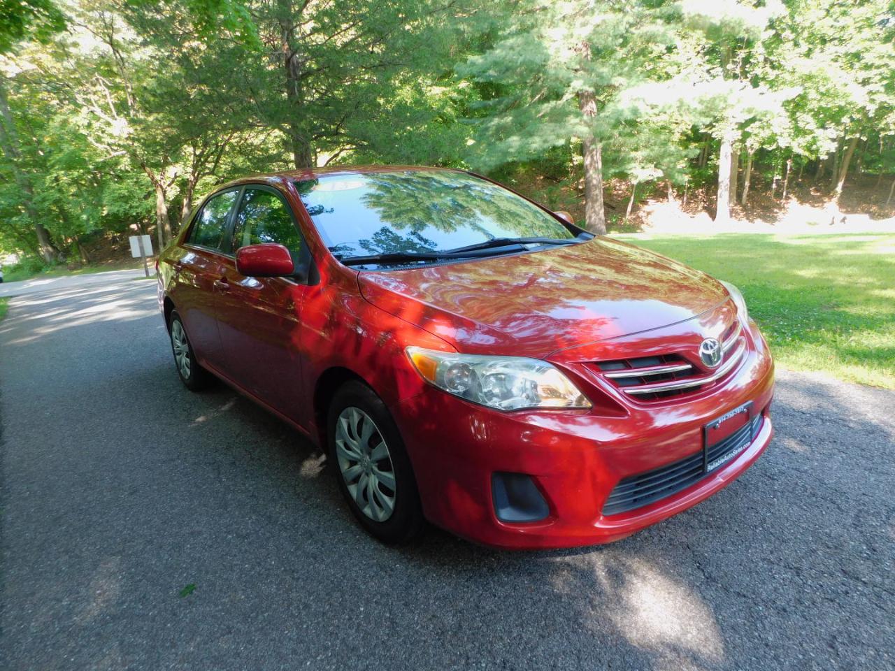 Toyota Corolla 4dr Sdn Auto LE Special Edition (Natl) 2013