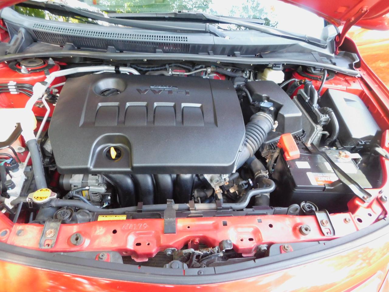 Toyota Corolla 4dr Sdn Auto LE Special Edition (Natl) 2013