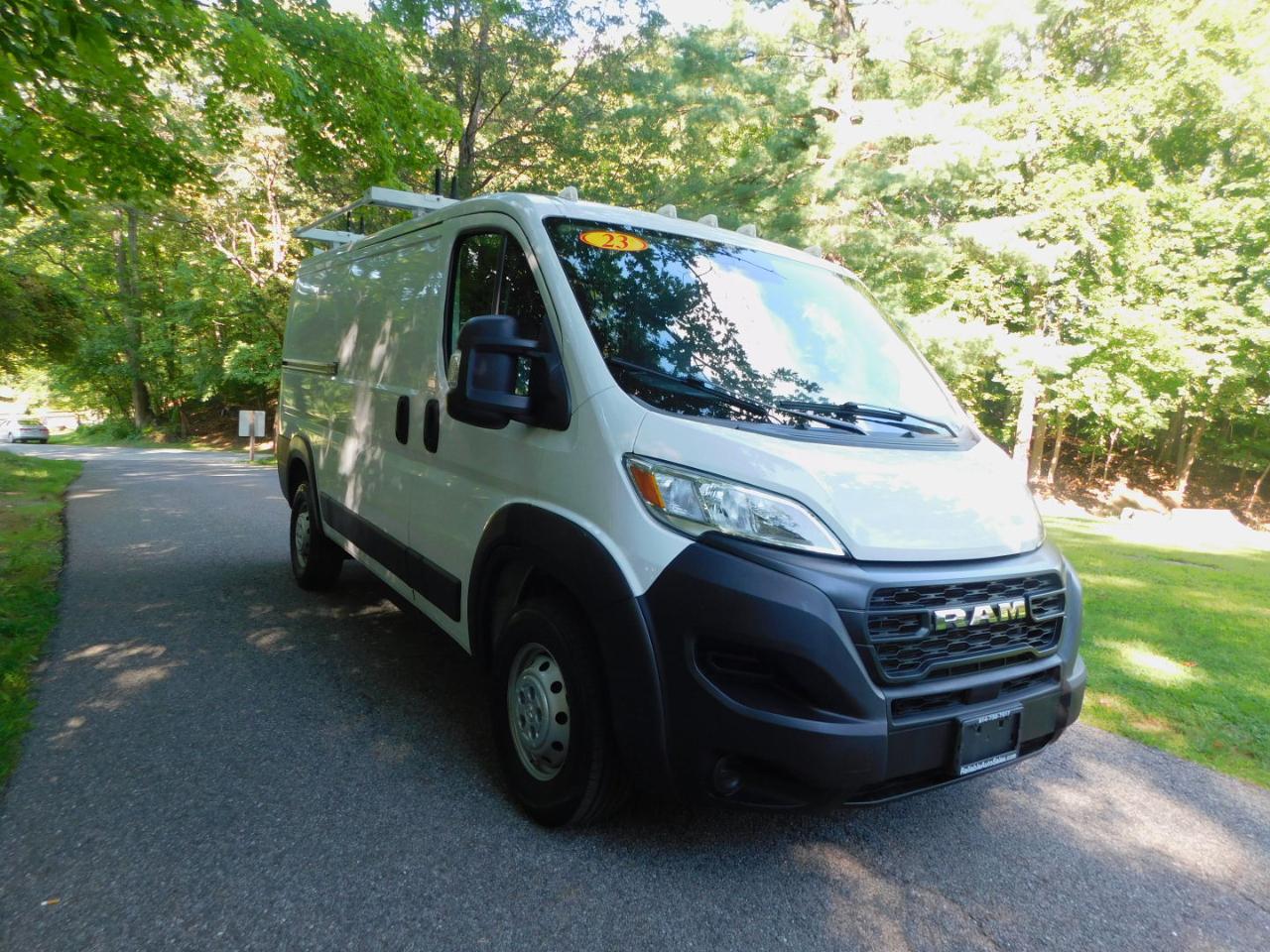 RAM ProMaster Cargo Van 1500 Low Roof 136" WB 2023