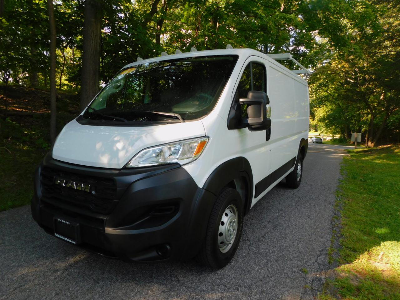 RAM ProMaster Cargo Van 1500 Low Roof 136" WB 2023