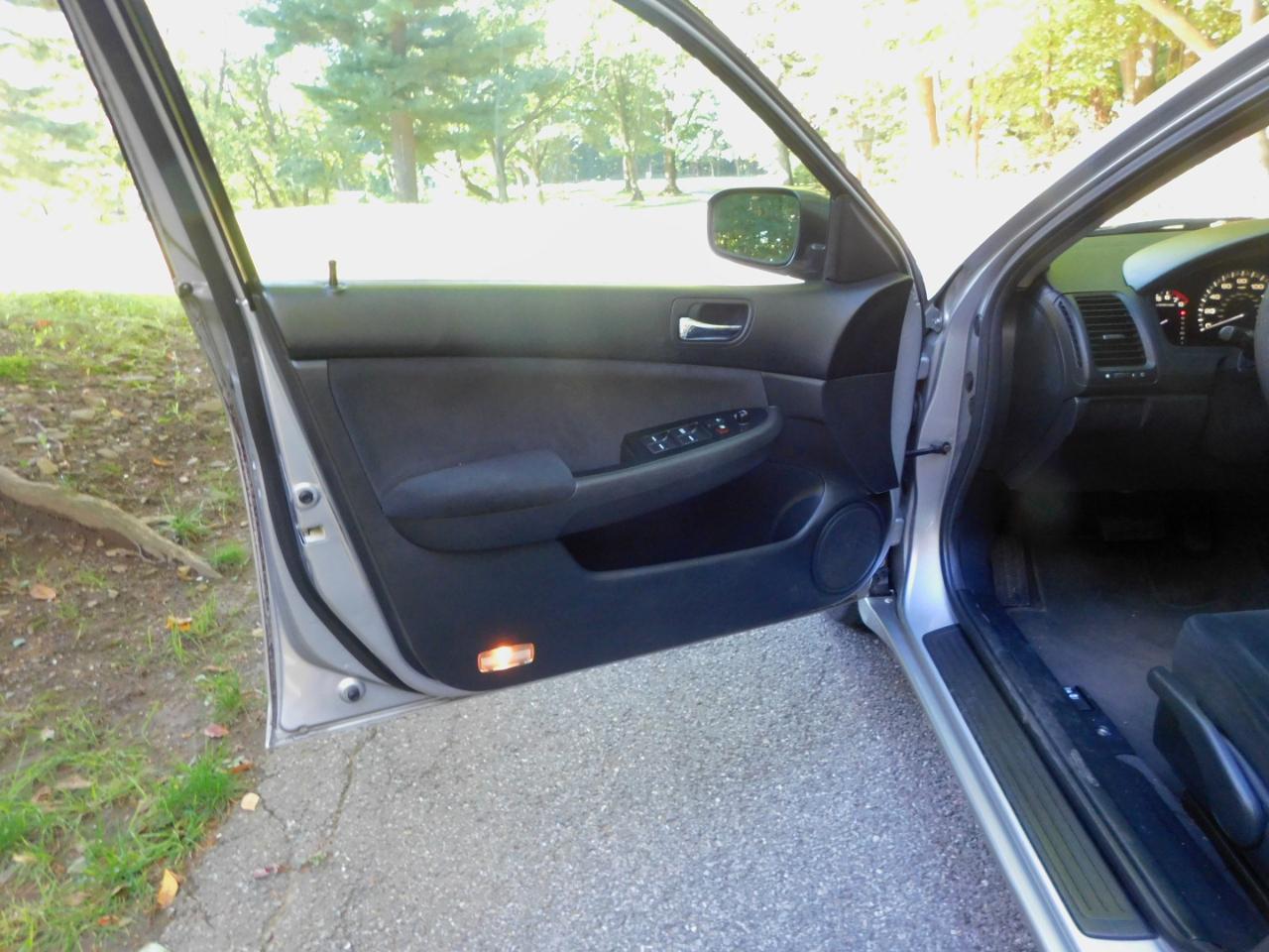 Honda Accord Sdn 4dr I4 AT LX SE 2007