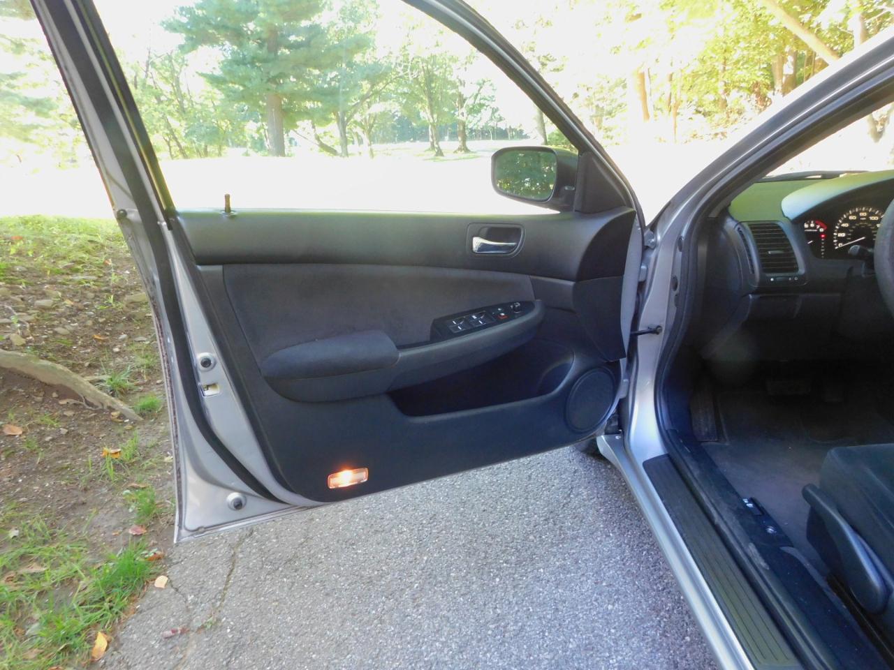 Honda Accord Sdn 4dr I4 AT LX SE 2007