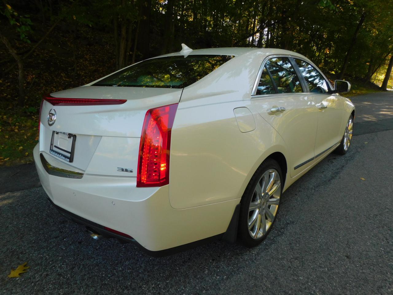Cadillac ATS 4dr Sdn 3.6L Luxury AWD 2013