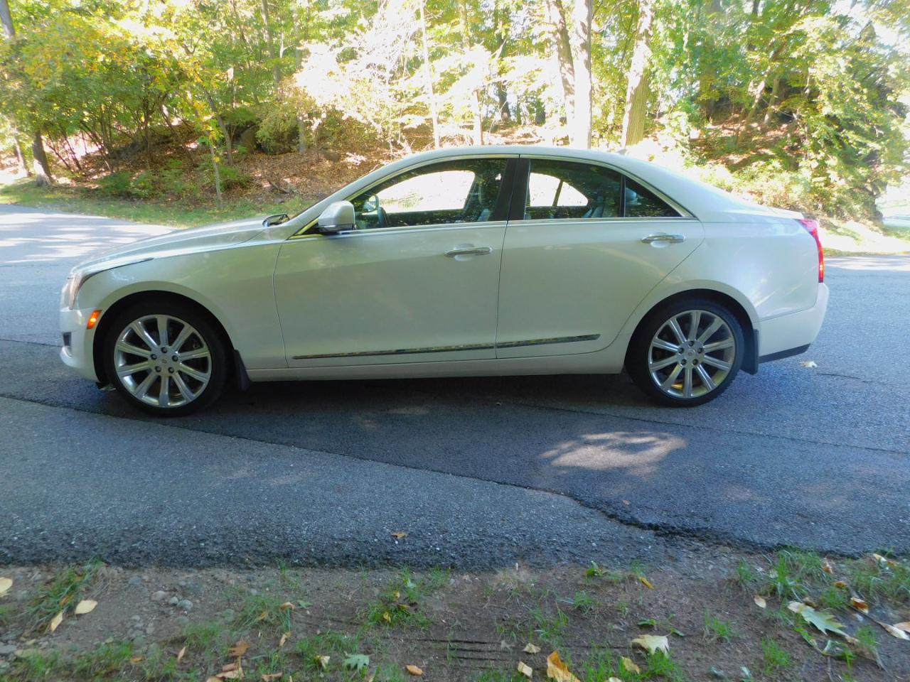 Cadillac ATS 4dr Sdn 3.6L Luxury AWD 2013