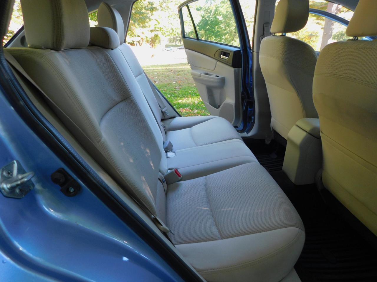 Subaru Impreza Wagon 5dr Auto 2.0i Sport Premium 2012
