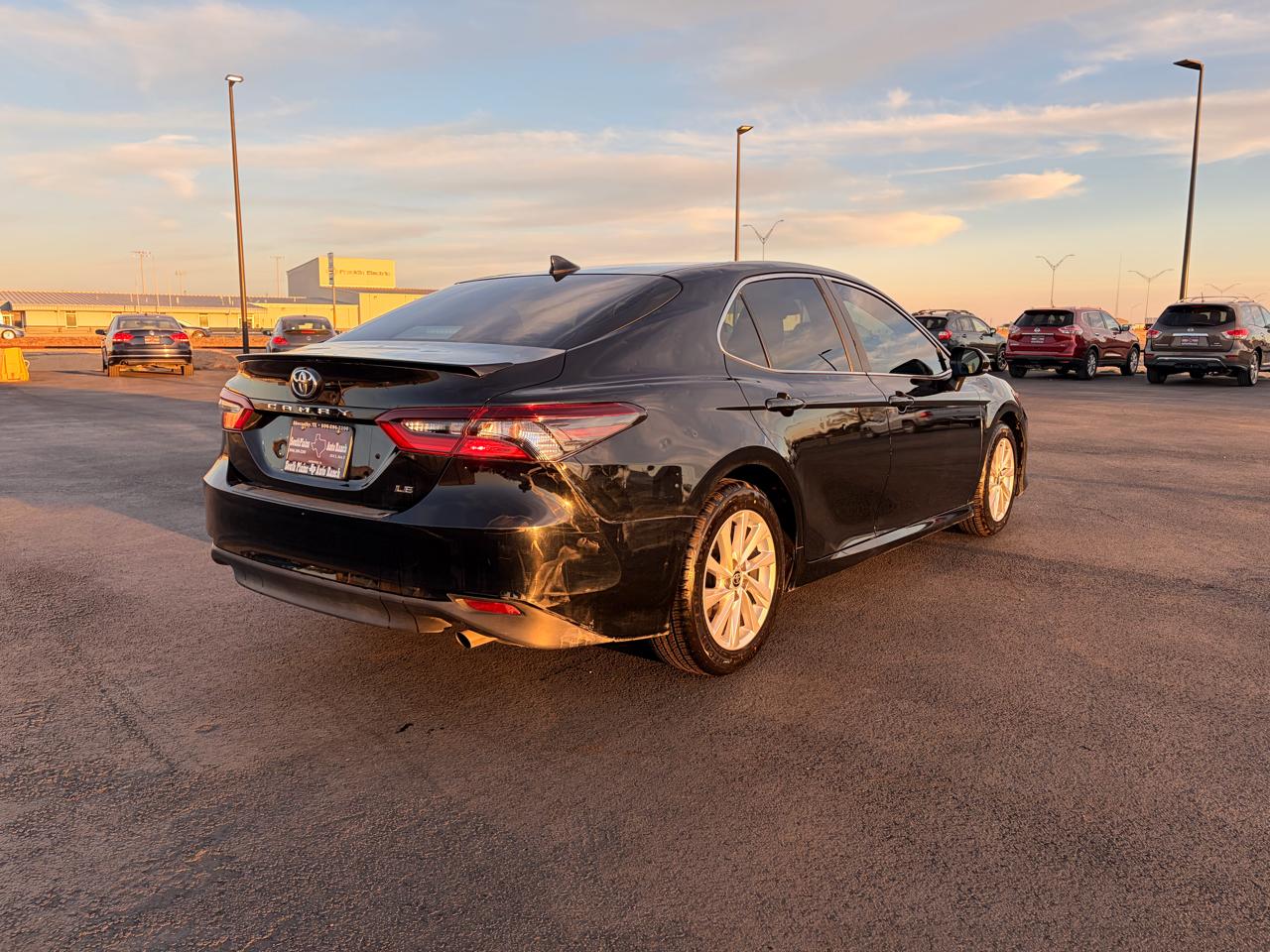 Toyota Camry LE Auto (Natl) 2023