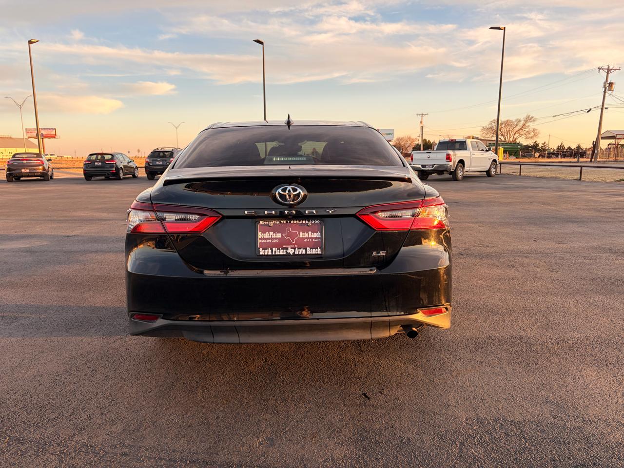 Toyota Camry LE Auto (Natl) 2023