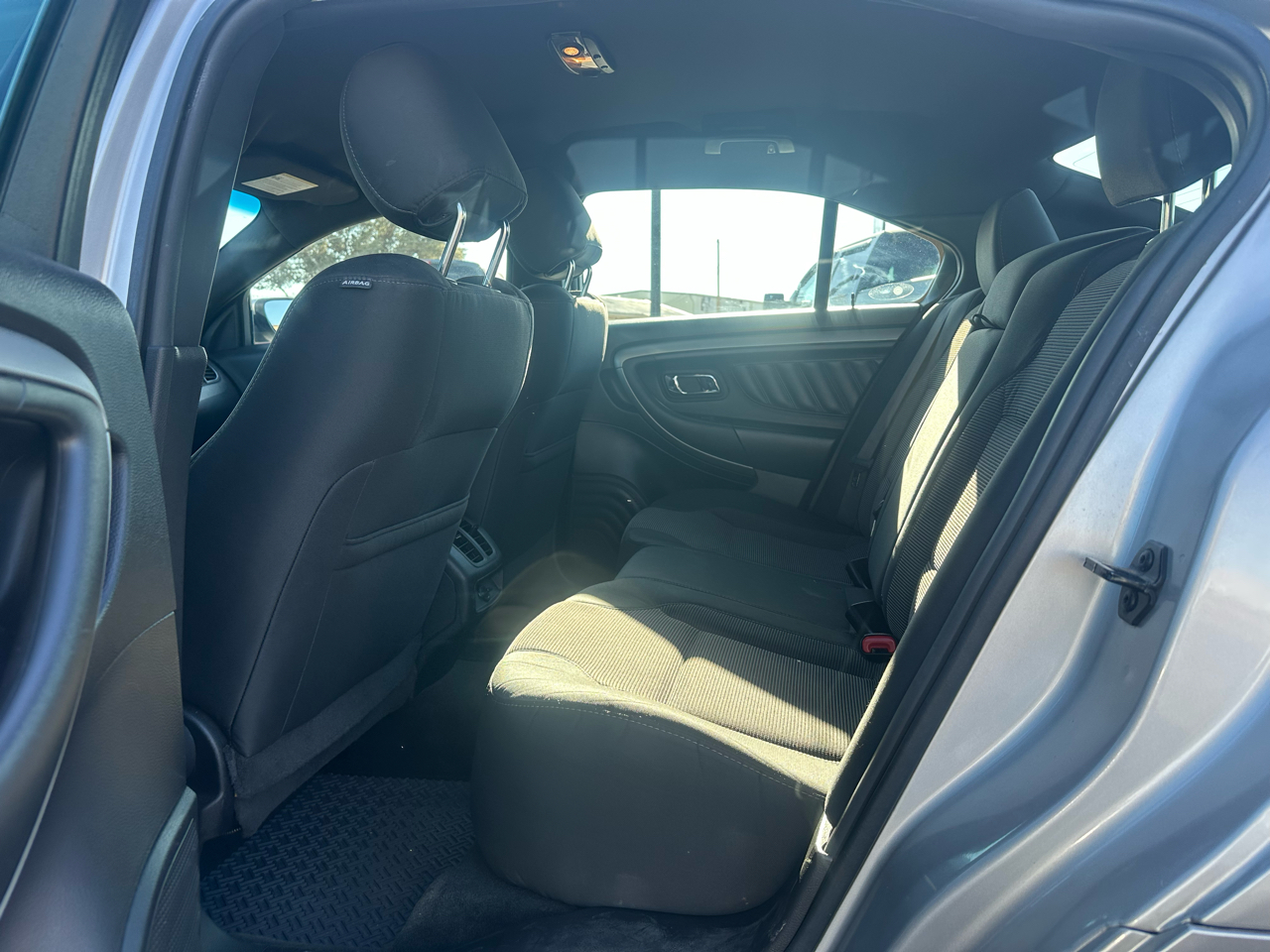 Ford Taurus 4dr Sdn SEL FWD 2014 Ford Taurus 4dr Sdn SEL FWD 2014