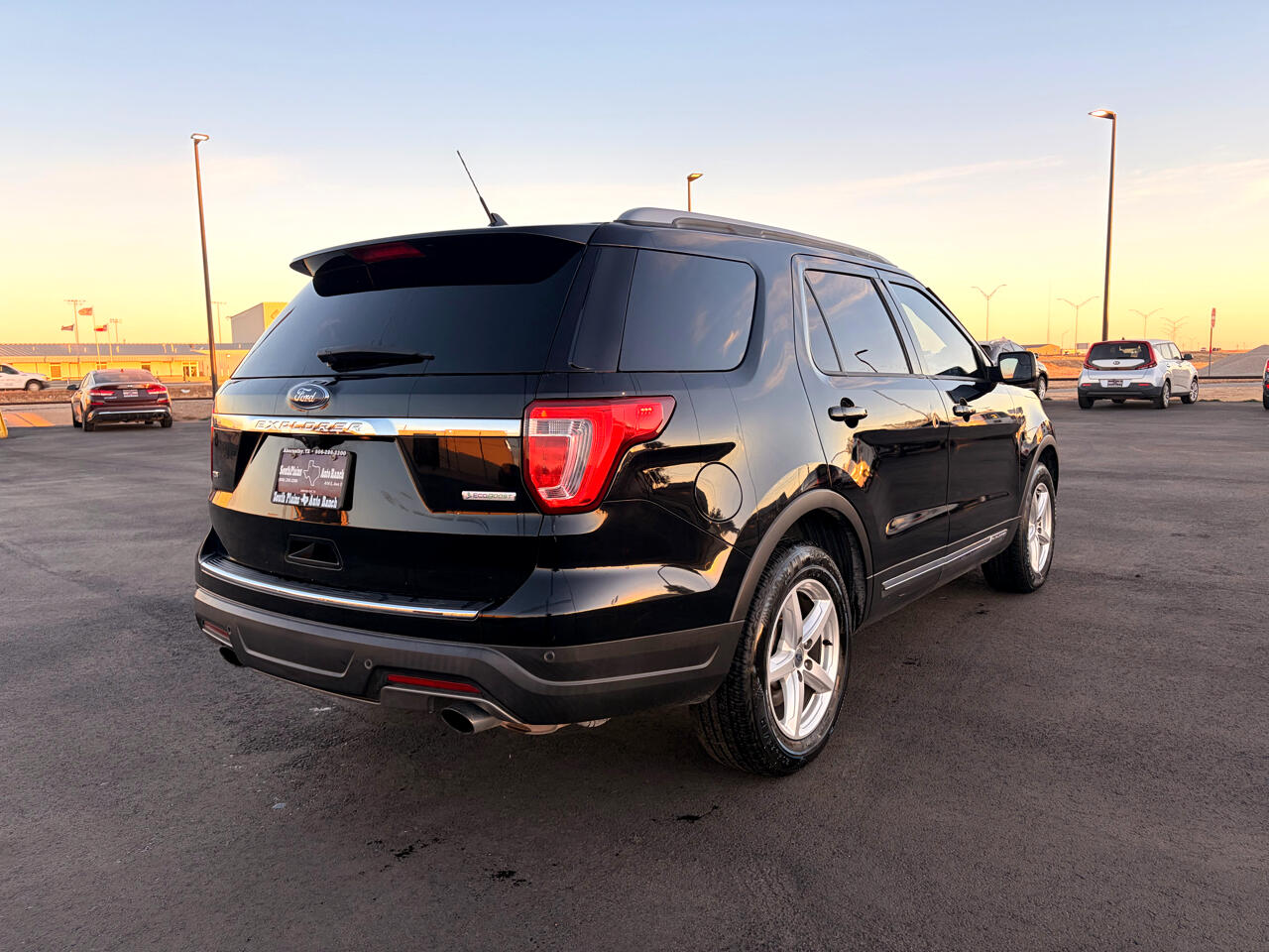 Ford Explorer XLT FWD 2018