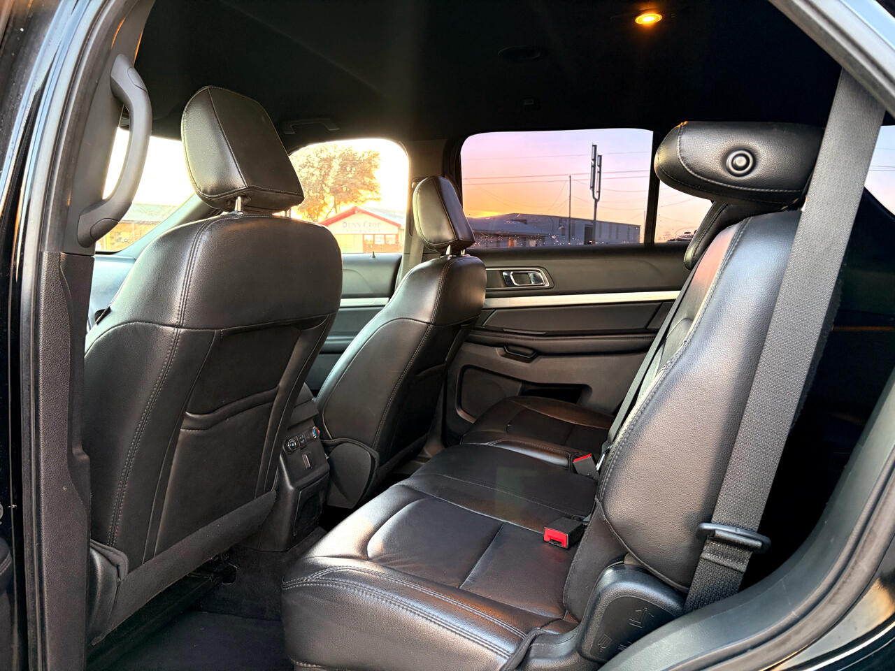 Ford Explorer XLT FWD 2018