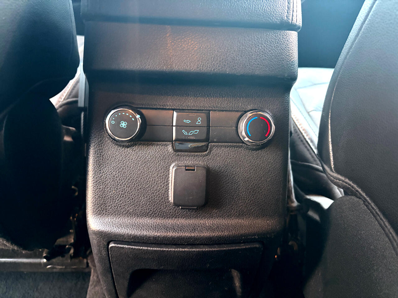 Ford Explorer XLT FWD 2018