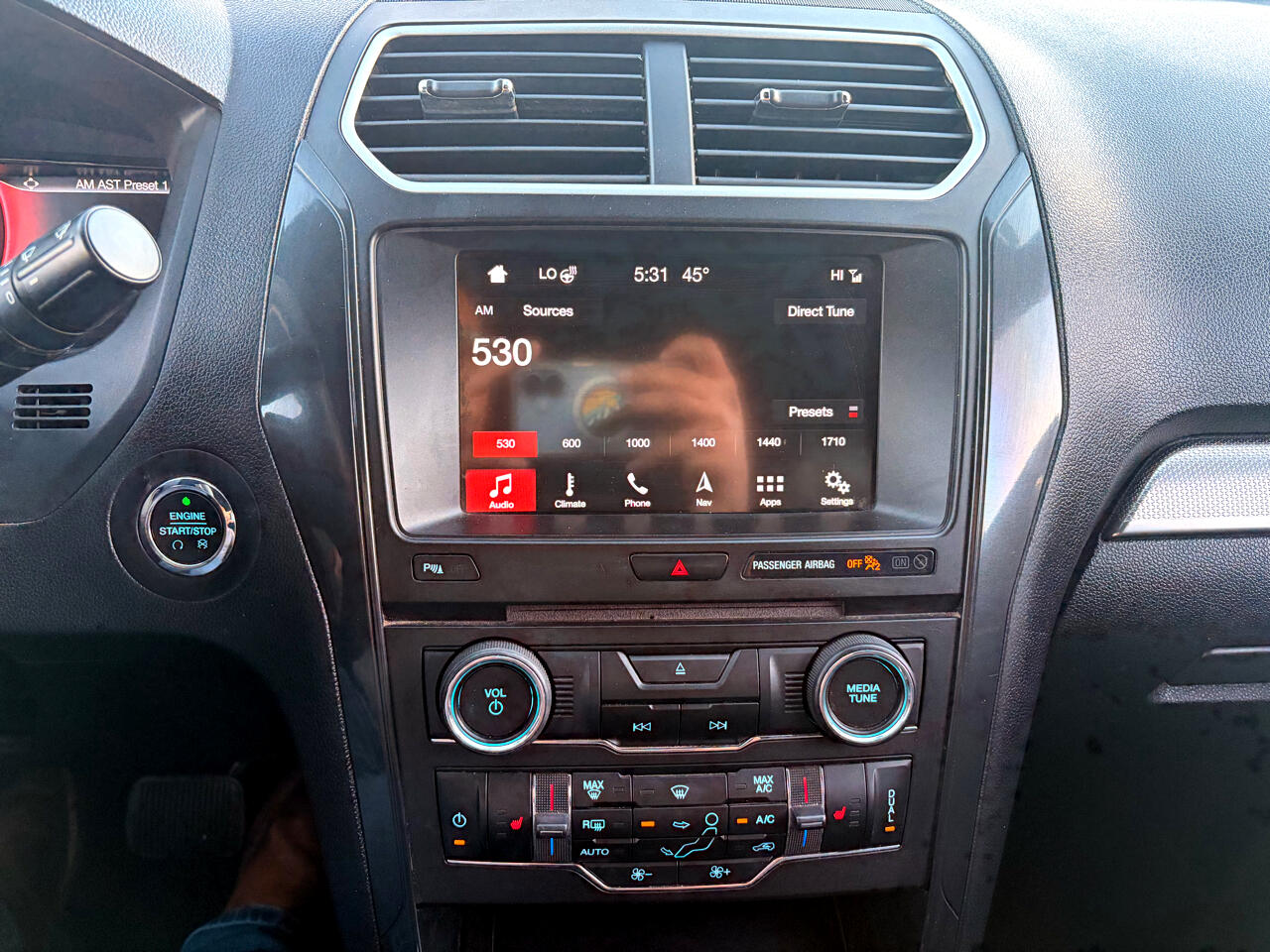 Ford Explorer XLT FWD 2018