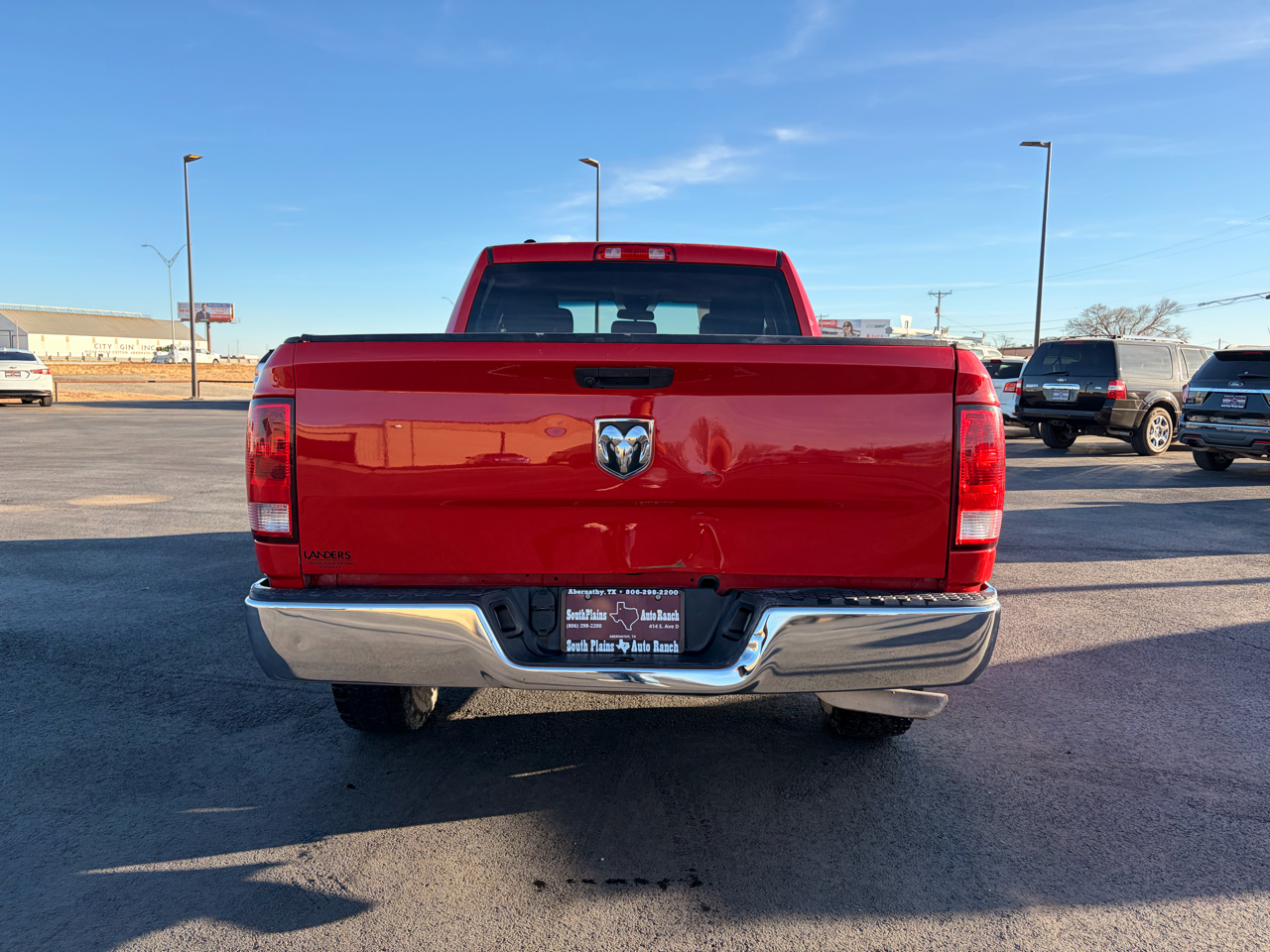 RAM 1500 Classic Tradesman 4x2 Quad Cab 6'4" Box 2021