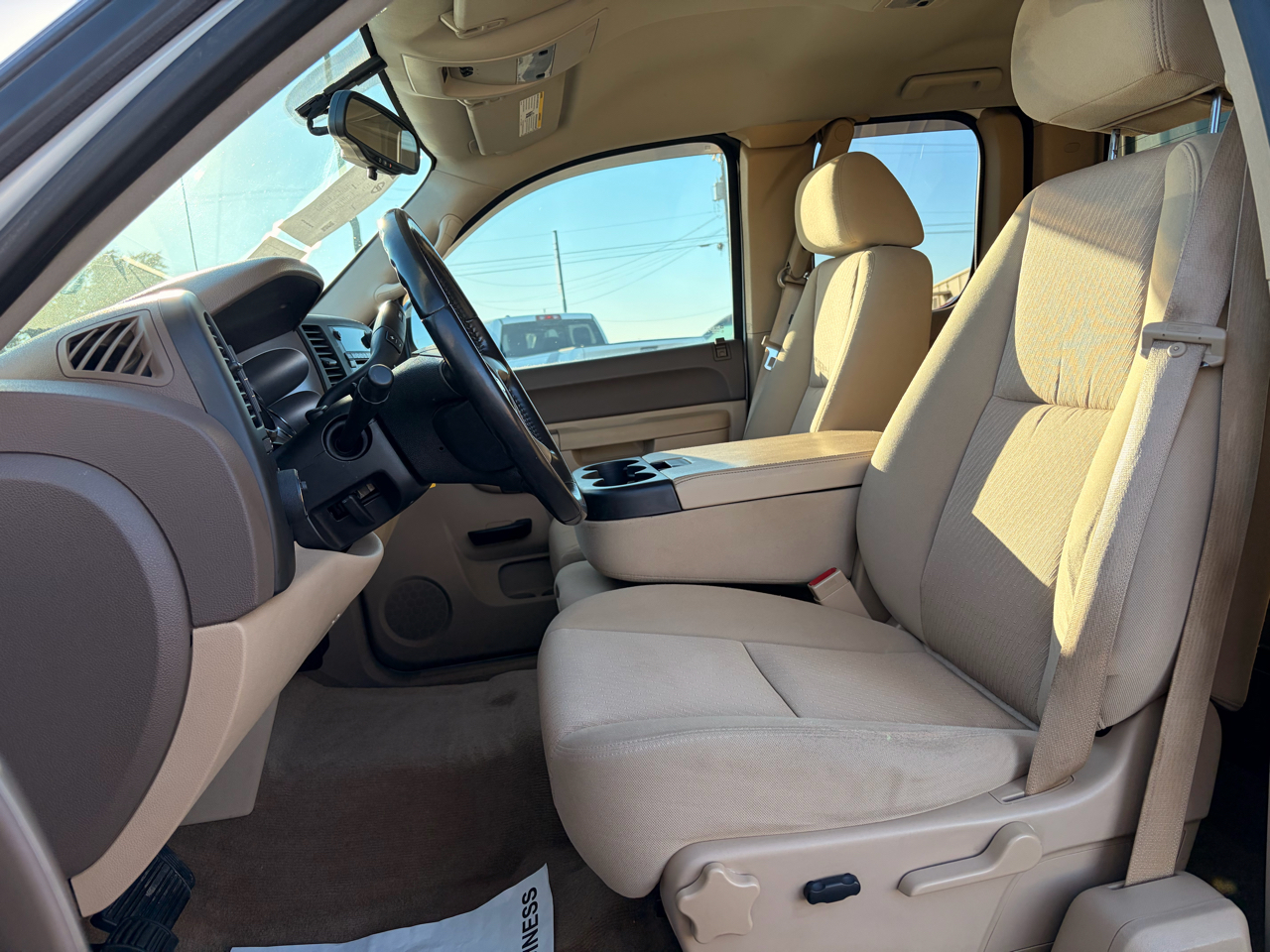 Chevrolet Silverado 1500 2WD Ext Cab 143.5" LT 2012