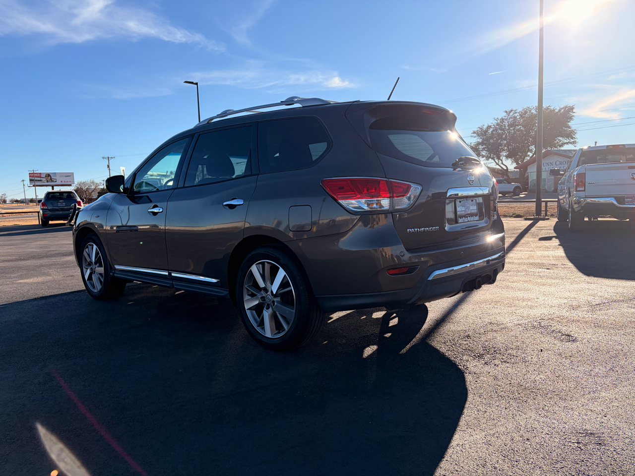 Nissan Pathfinder 4WD 4dr Platinum 2015