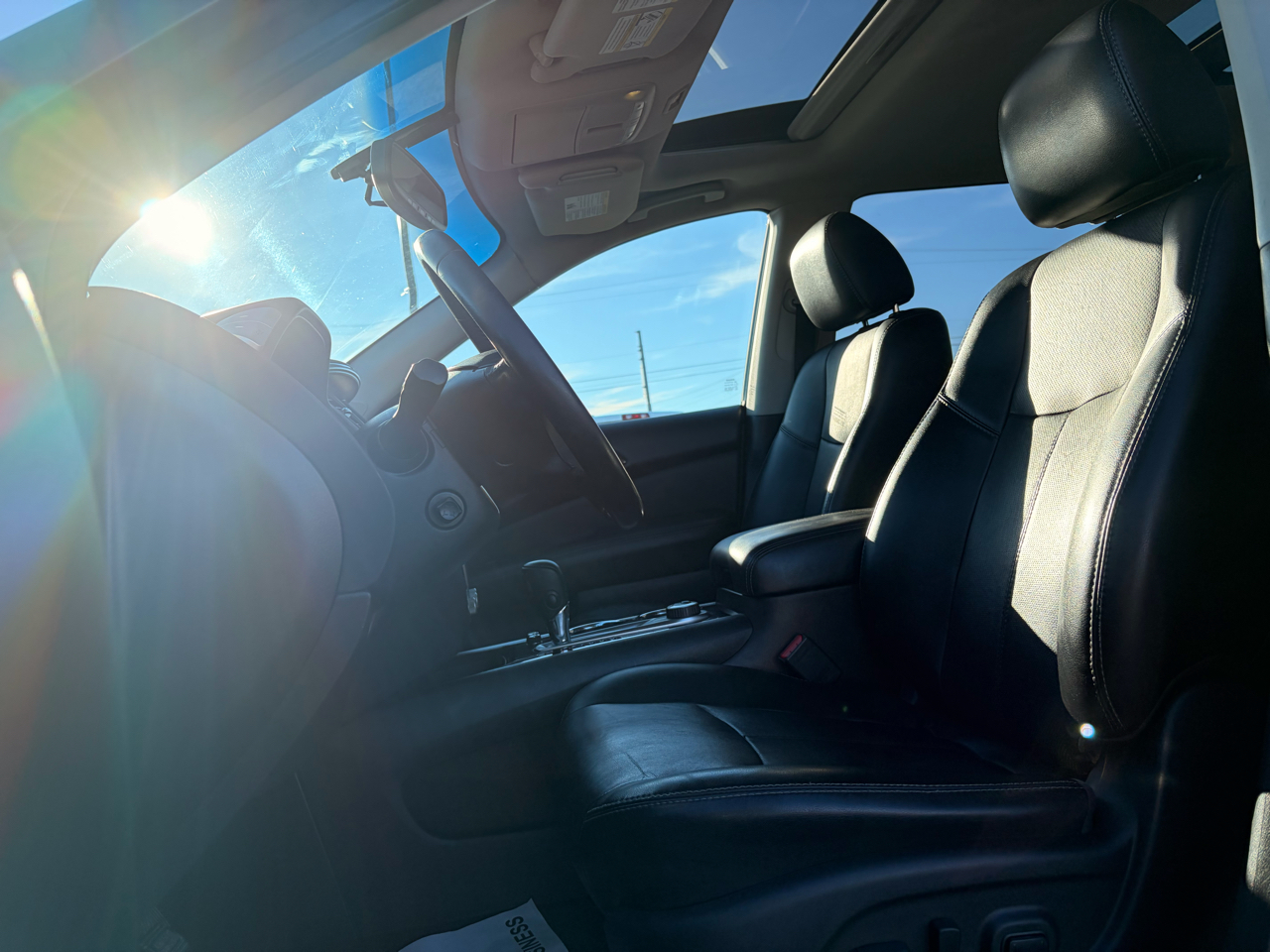 Nissan Pathfinder 4WD 4dr Platinum 2015