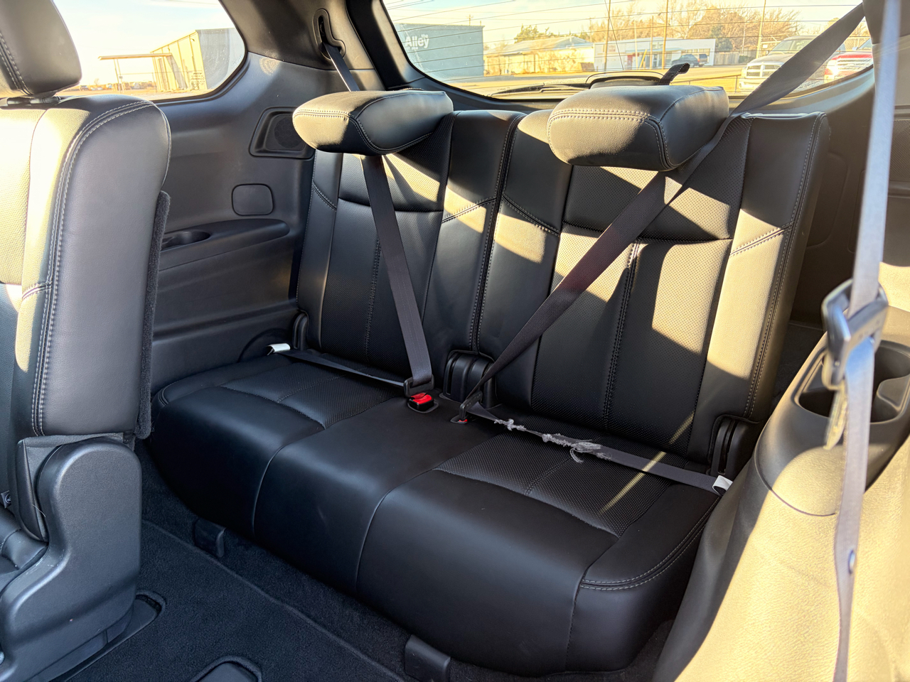 Nissan Pathfinder 4WD 4dr Platinum 2015