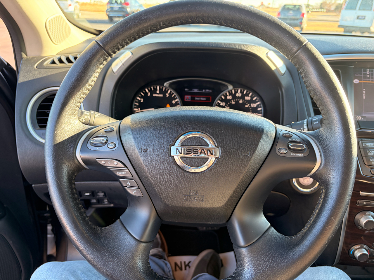 Nissan Pathfinder 4WD 4dr Platinum 2015