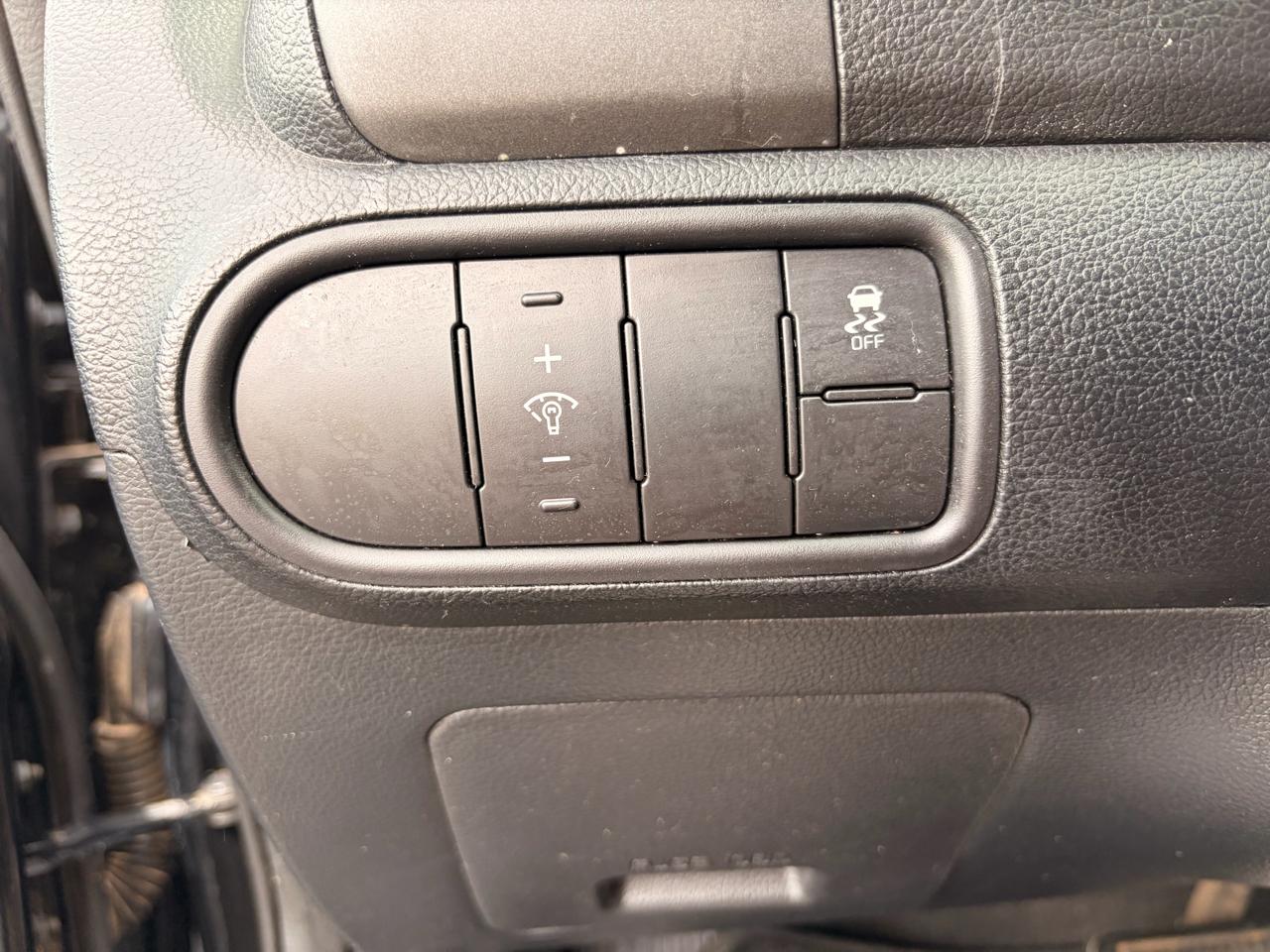 Kia Forte5 LX Auto 2017