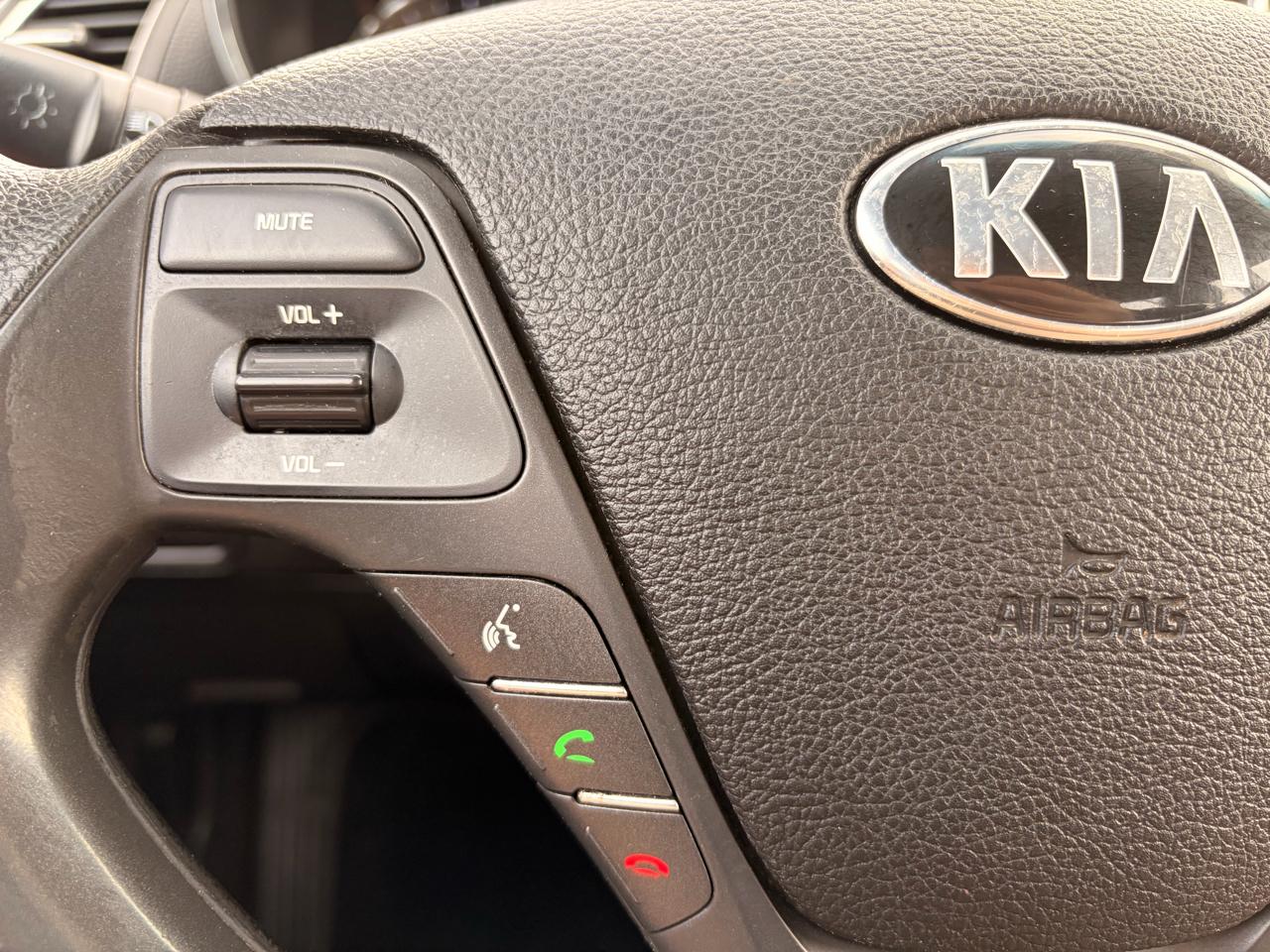 Kia Forte5 LX Auto 2017