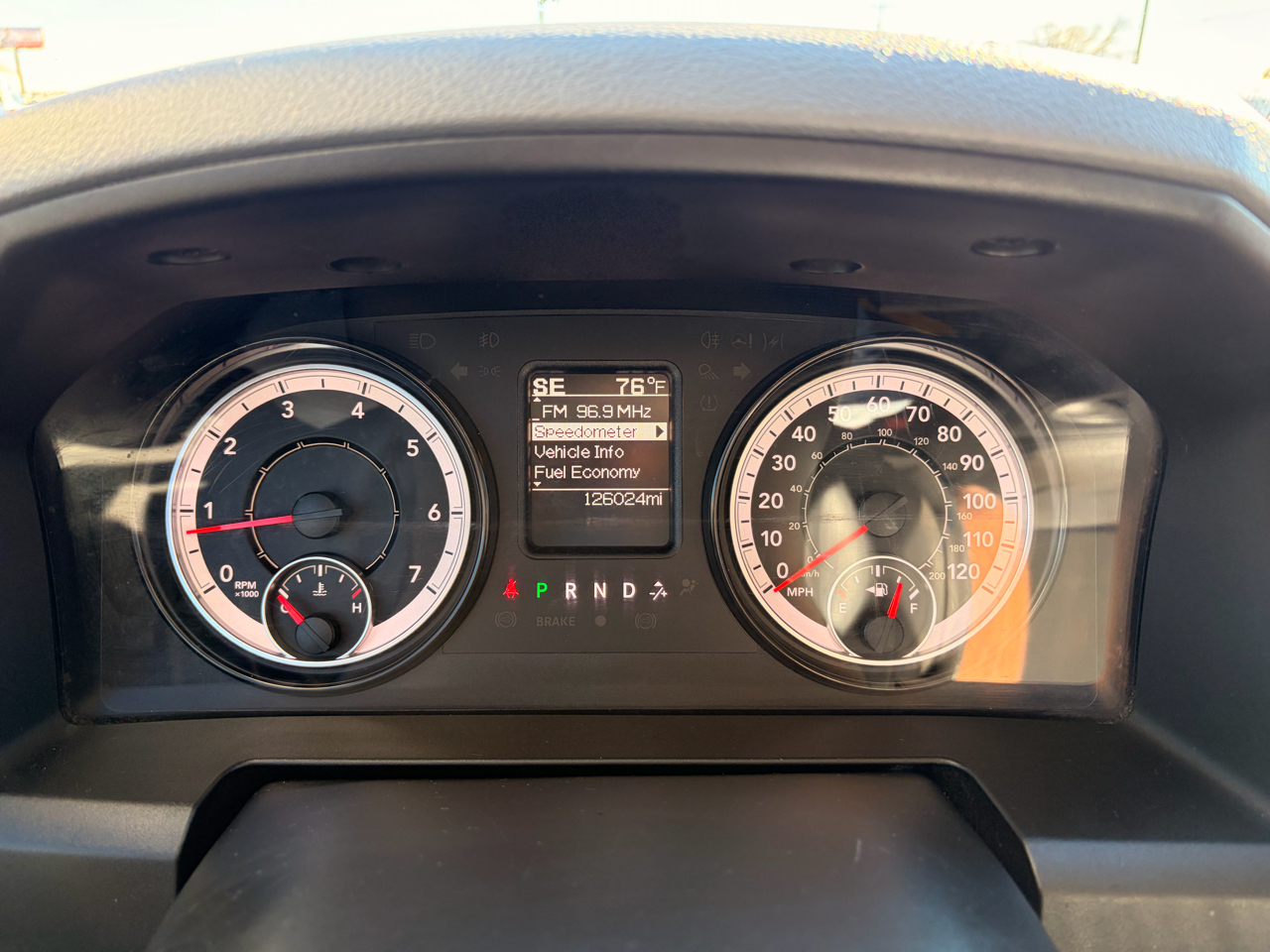 RAM 1500 Classic SLT 4x2 Crew Cab 6'4" Box 2019