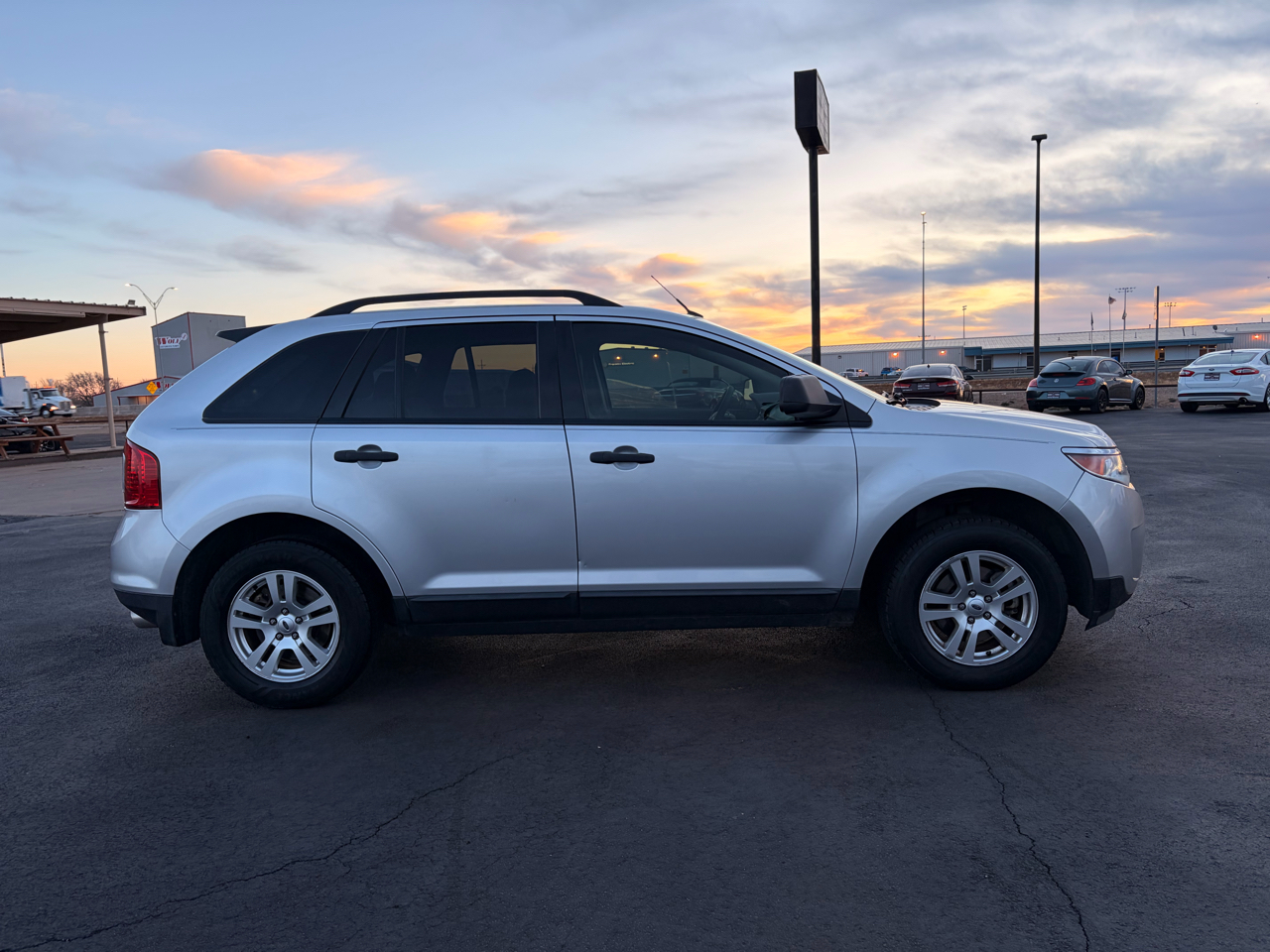 Ford Edge 4dr SE FWD 2011