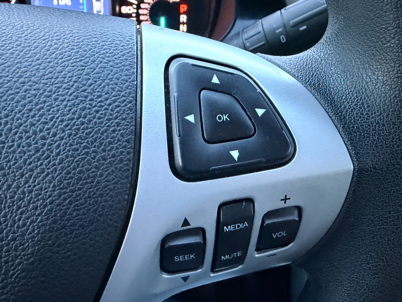 Ford Edge 4dr SE FWD 2011