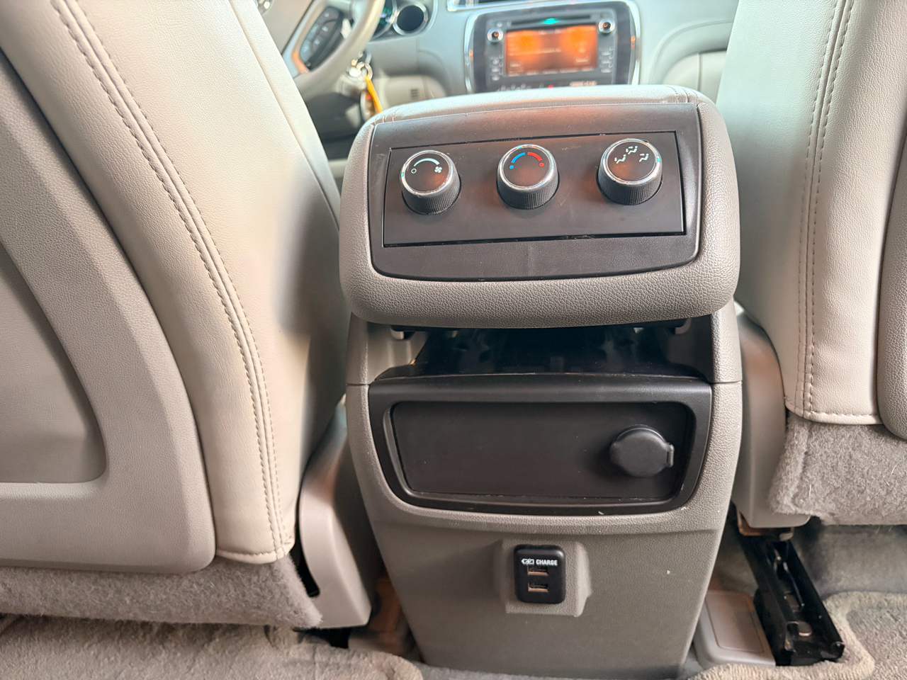 Buick Enclave FWD 4dr Leather 2016