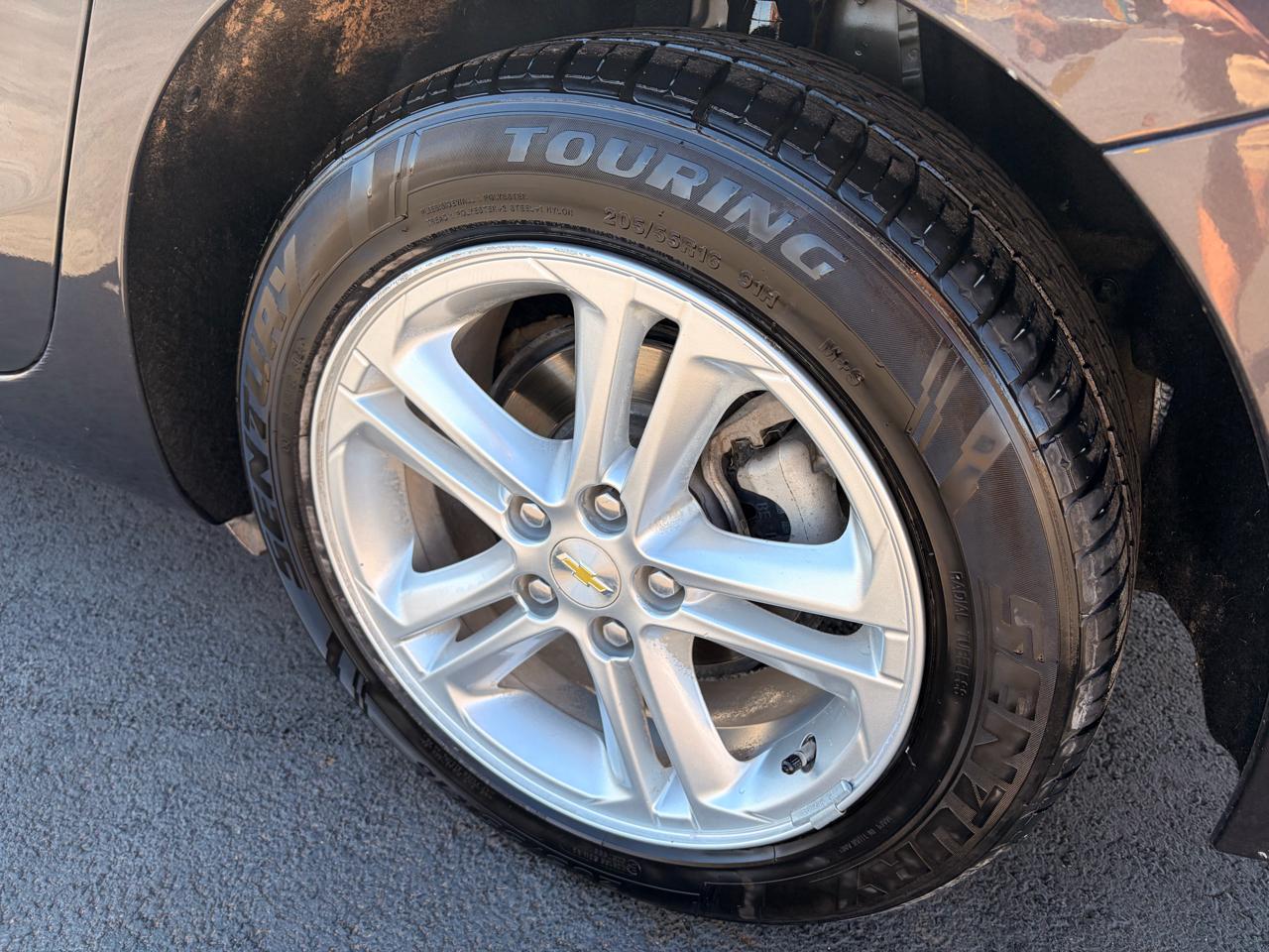 Chevrolet Cruze 4dr Sdn 1.4L LT w/1SD 2017