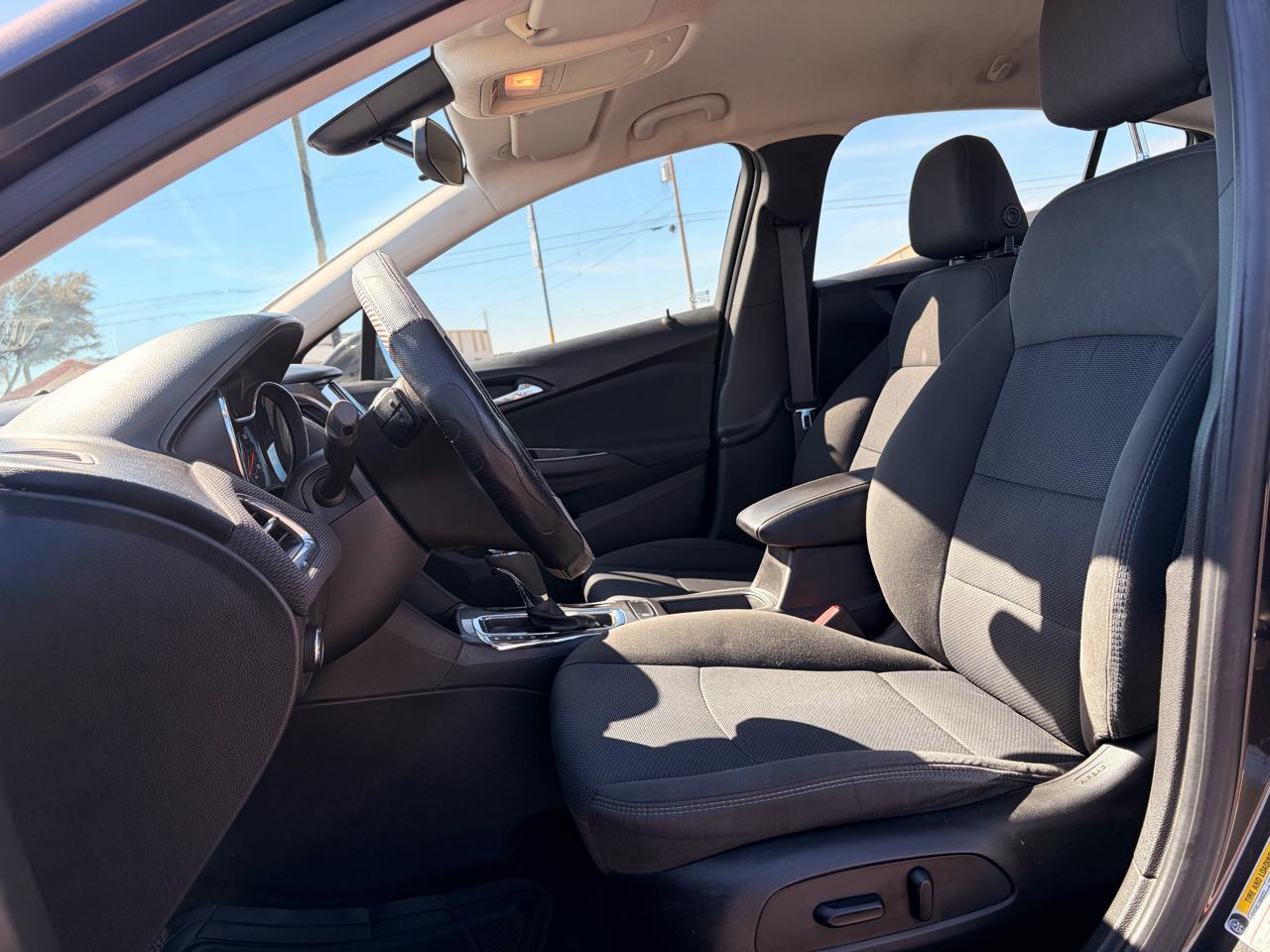 Chevrolet Cruze 4dr Sdn 1.4L LT w/1SD 2017