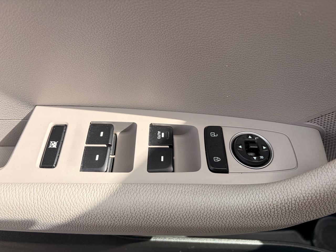 Hyundai Sonata SE 2.4L 2018