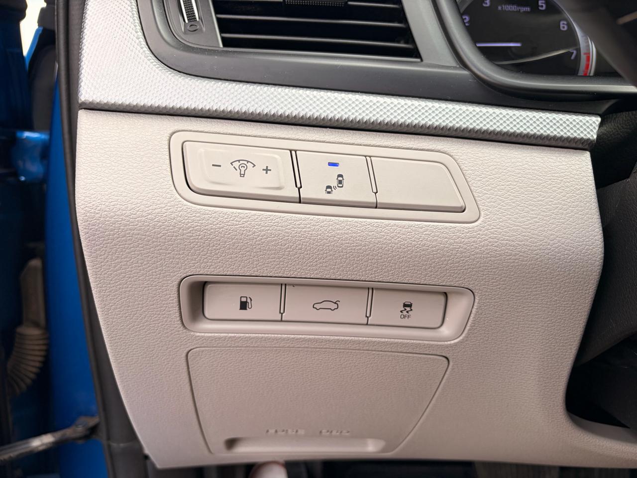 Hyundai Sonata SE 2.4L 2018