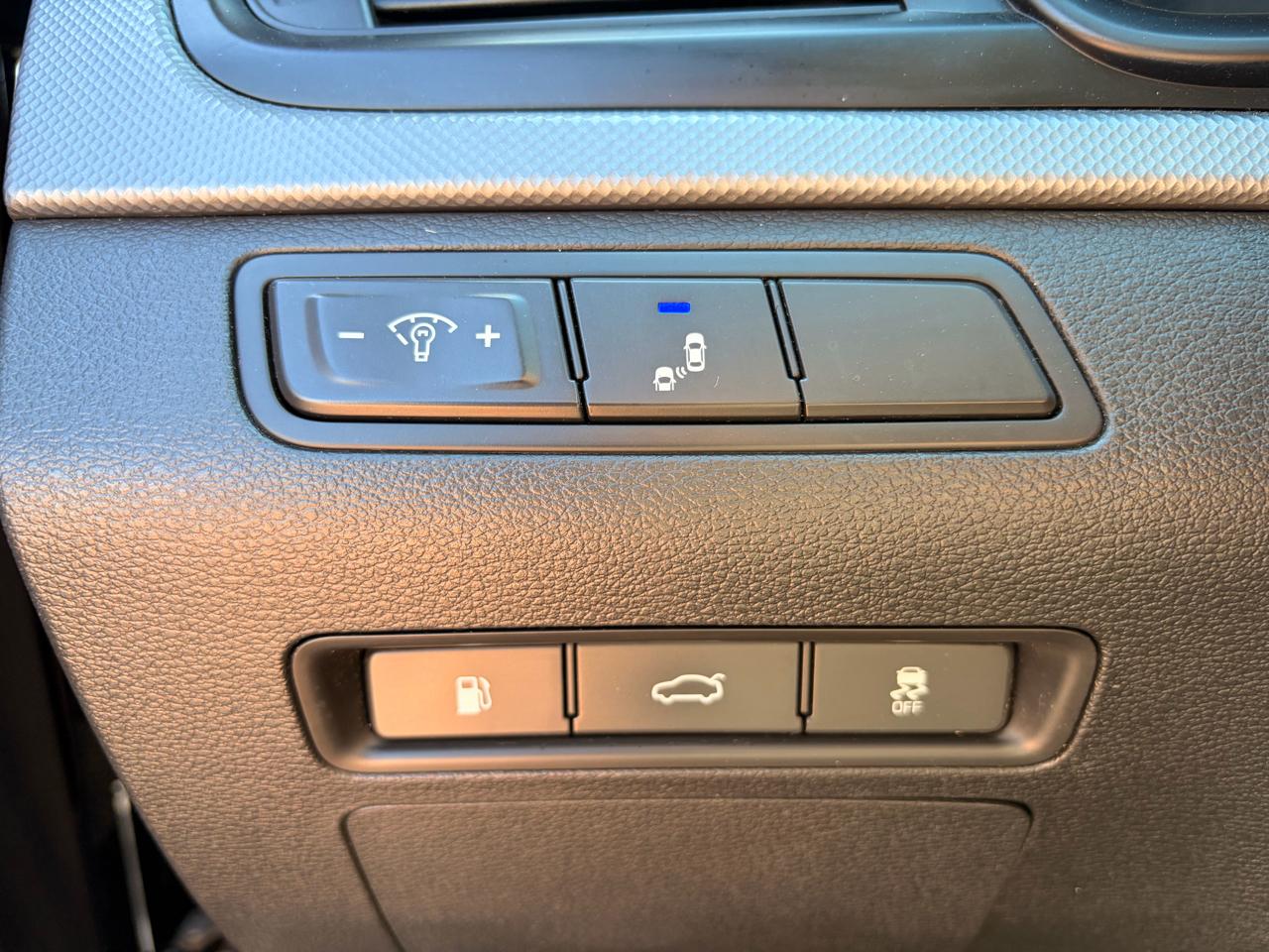 Hyundai Sonata SE 2.4L 2019