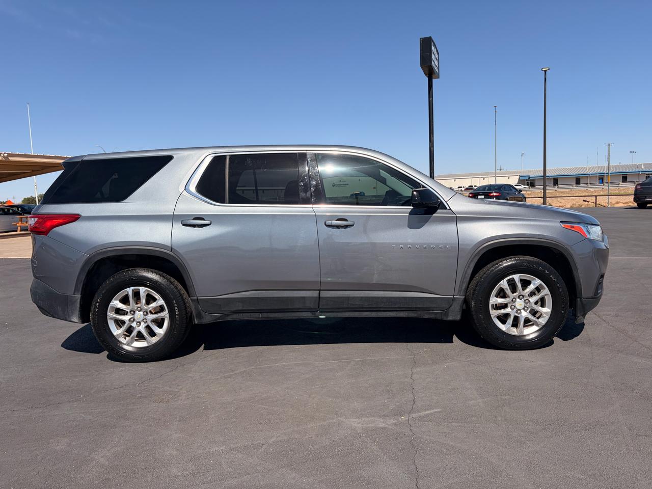 Chevrolet Traverse FWD 4dr LS w/1LS 2018