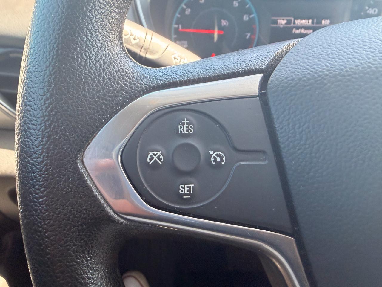 Chevrolet Traverse FWD 4dr LS w/1LS 2018