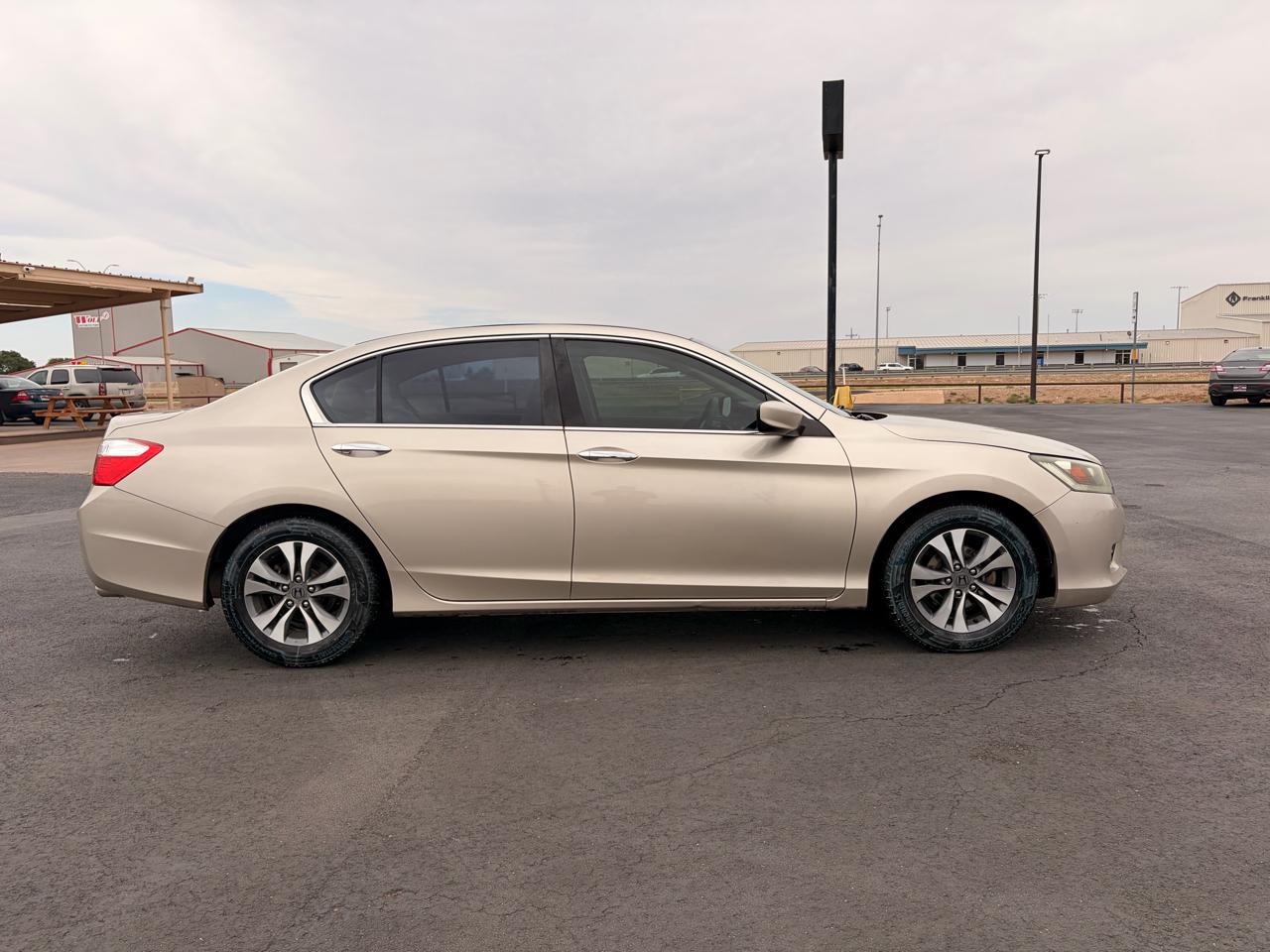 Honda Accord Sdn 4dr I4 CVT LX 2013