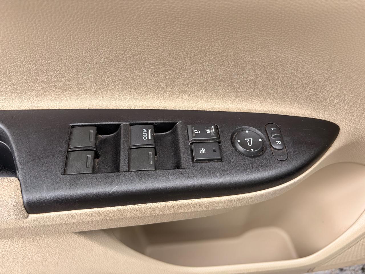 Honda Accord Sdn 4dr I4 CVT LX 2013