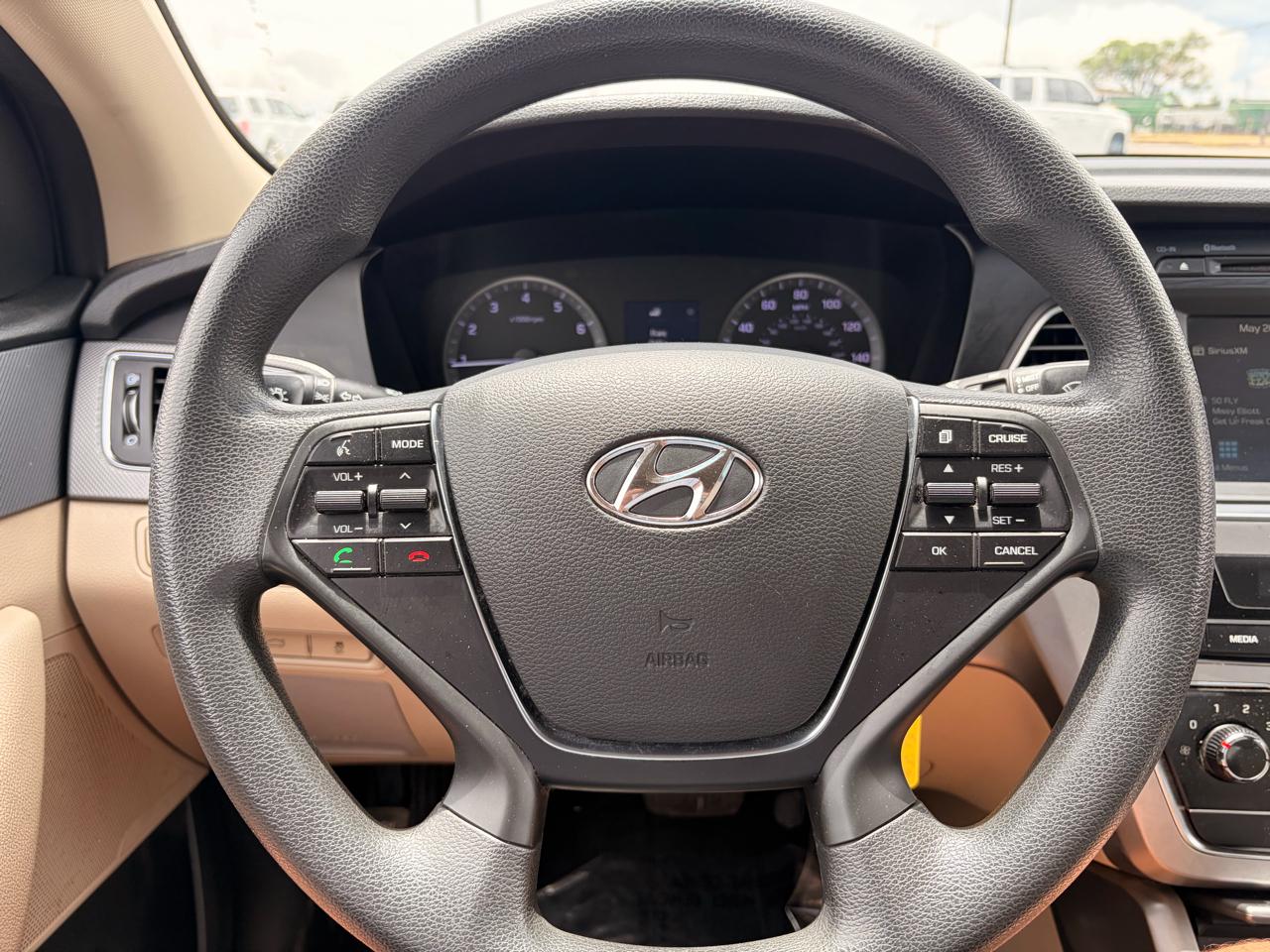 Hyundai Sonata SE 2.4L 2017