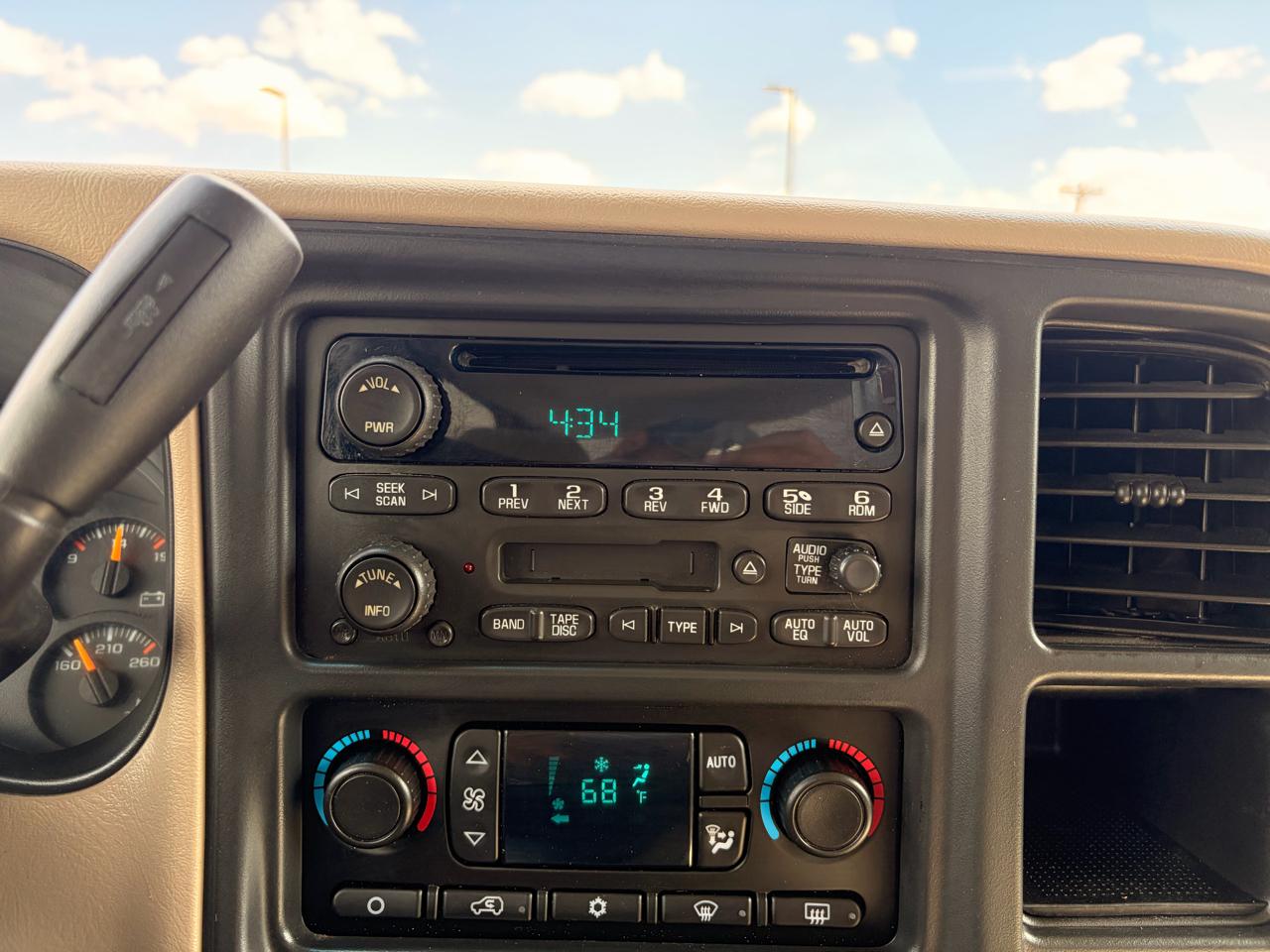 Chevrolet Silverado 1500 Crew Cab 143.5" WB 2WD LT2 2006