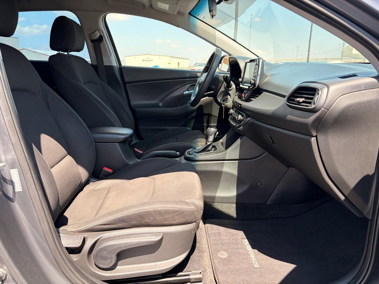 Hyundai Elantra GT Auto 2018