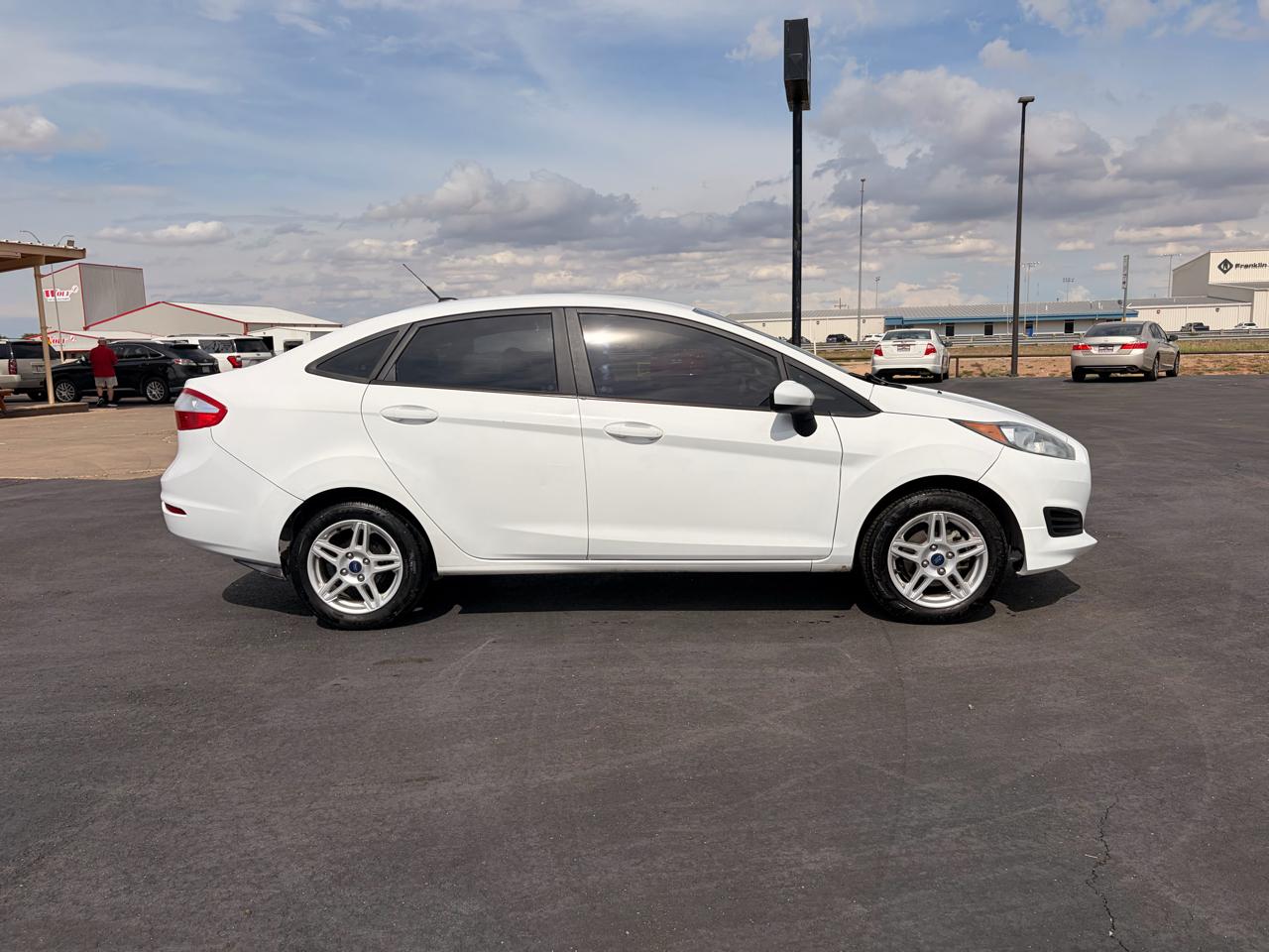Ford Fiesta SE Sedan 2018