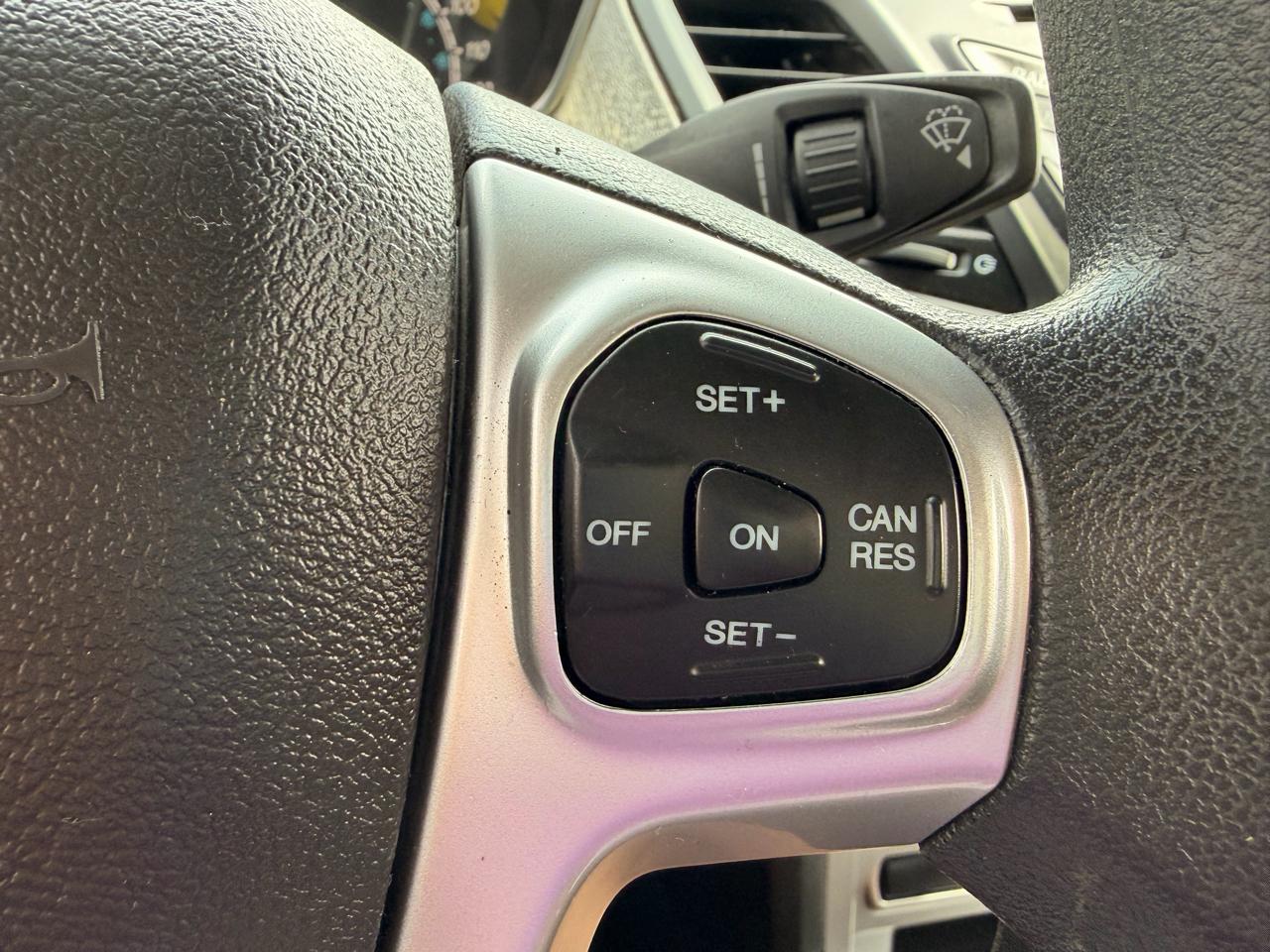 Ford Fiesta SE Sedan 2018