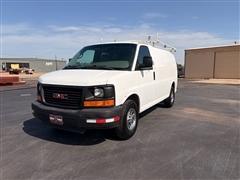 2007 GMC Savana Cargo Van 