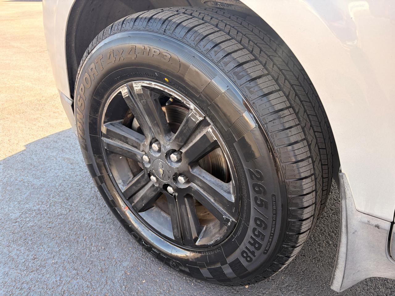Chevrolet Traverse AWD 4dr LT w/1LT 2013