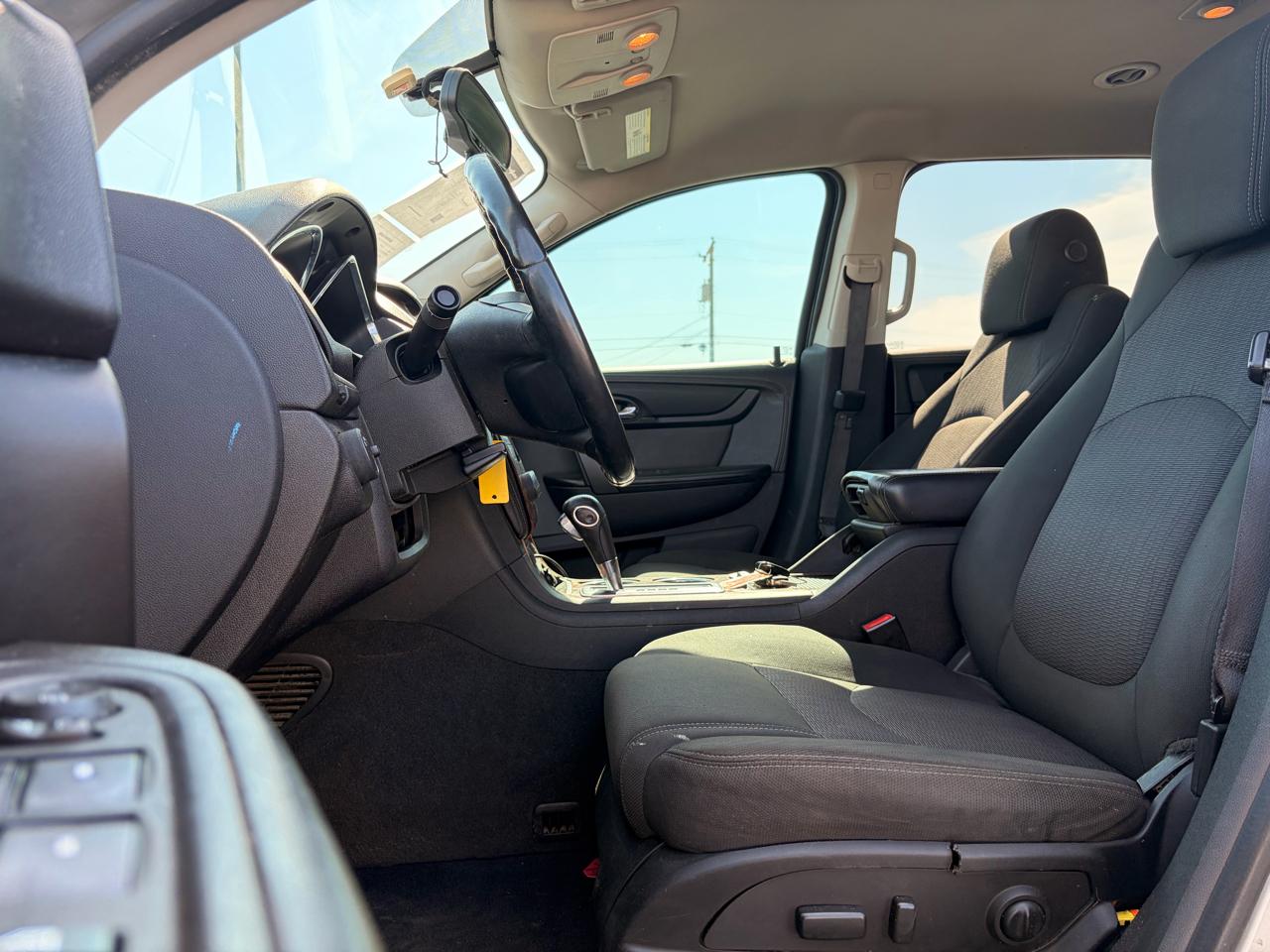 Chevrolet Traverse AWD 4dr LT w/1LT 2013