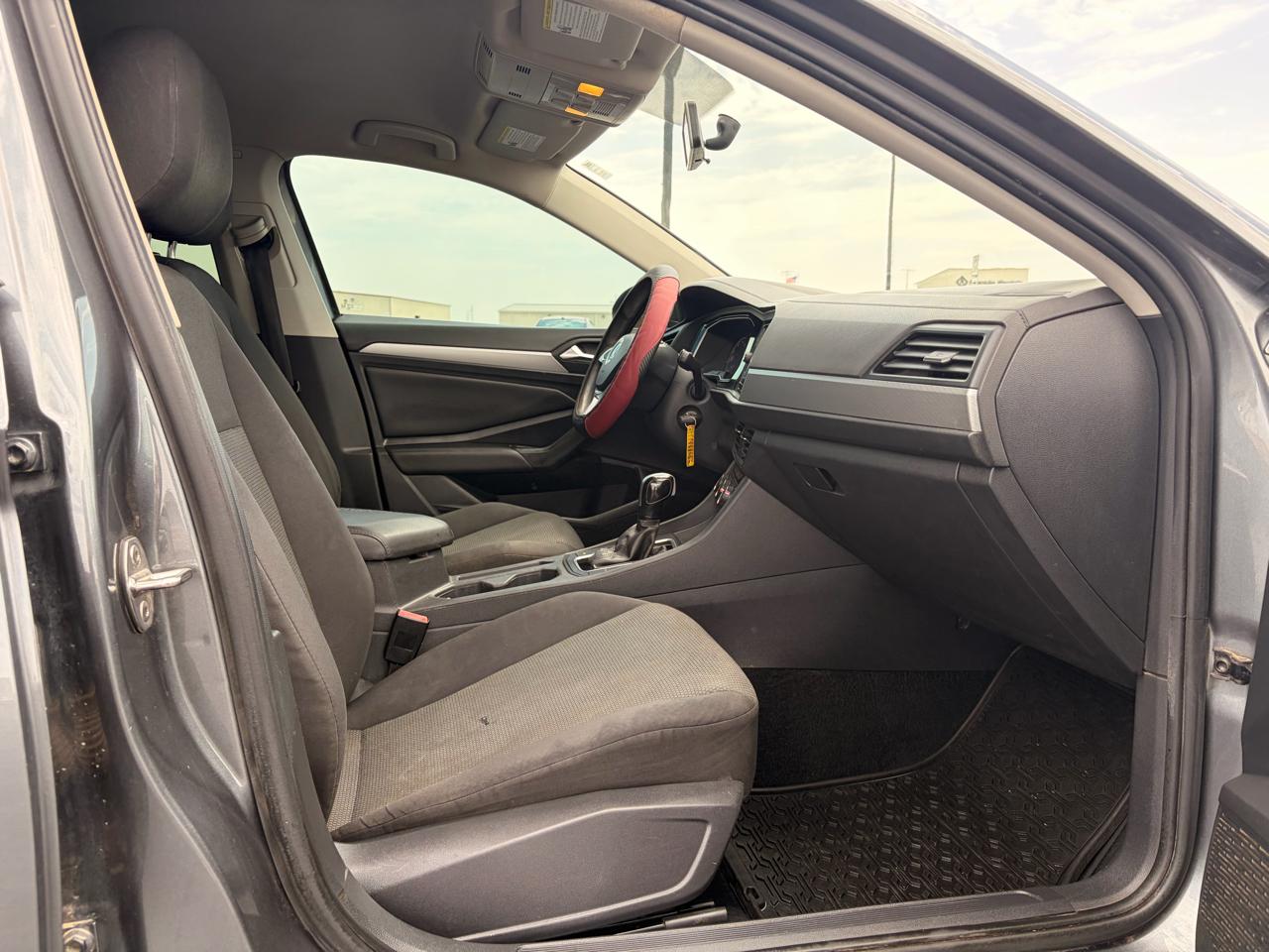 Volkswagen Jetta R-Line Auto w/ULEV 2019
