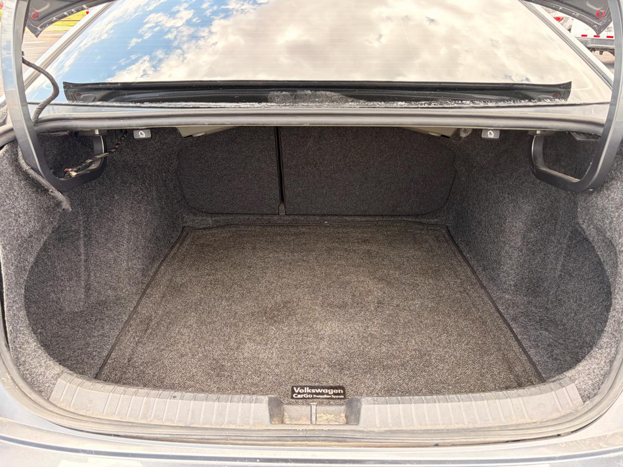 Volkswagen Jetta R-Line Auto w/ULEV 2019