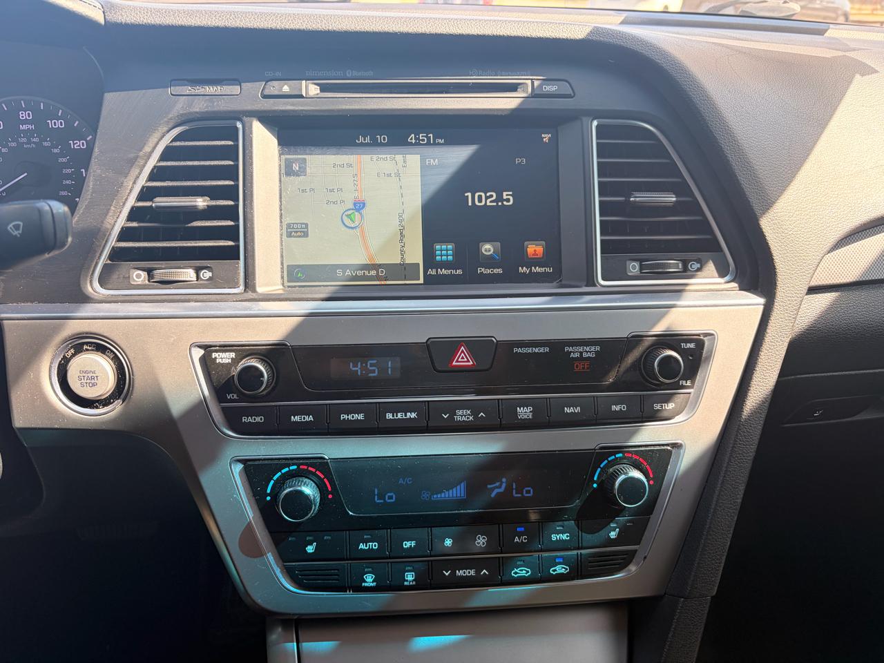Hyundai Sonata 4dr Sdn 2.4L Sport PZEV 2015