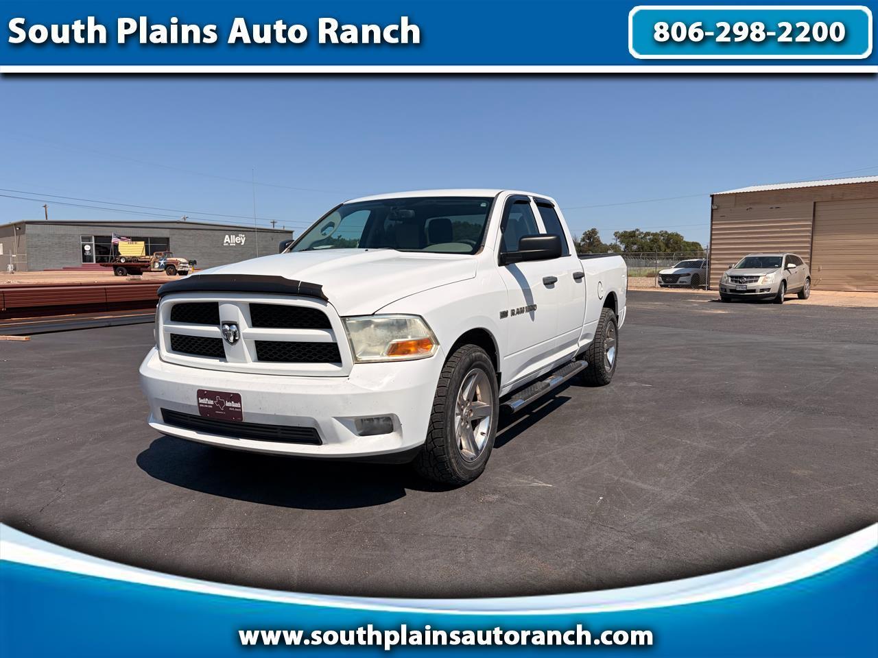2012 Dodge 1500 2WD Quad Cab 140.5" Express